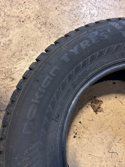 NOKIAN HAKKAPELIITTA 10 SUV STUDDED BSW P 245 70 17 110T WINTER TIRE TS32482