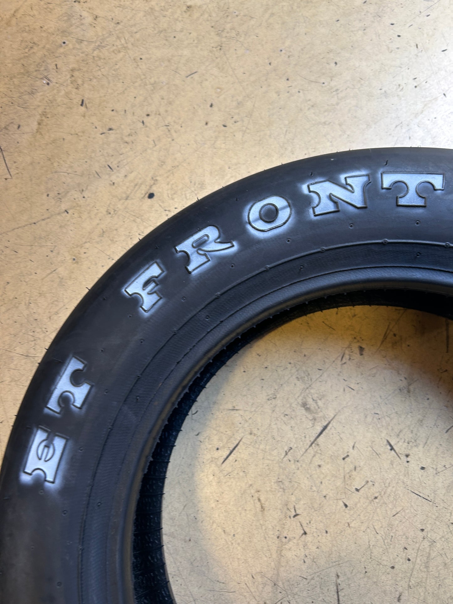 MICKEY THOMPSON ET FRONT BSW 24 4.5 15 DRAG TIRE 250926
