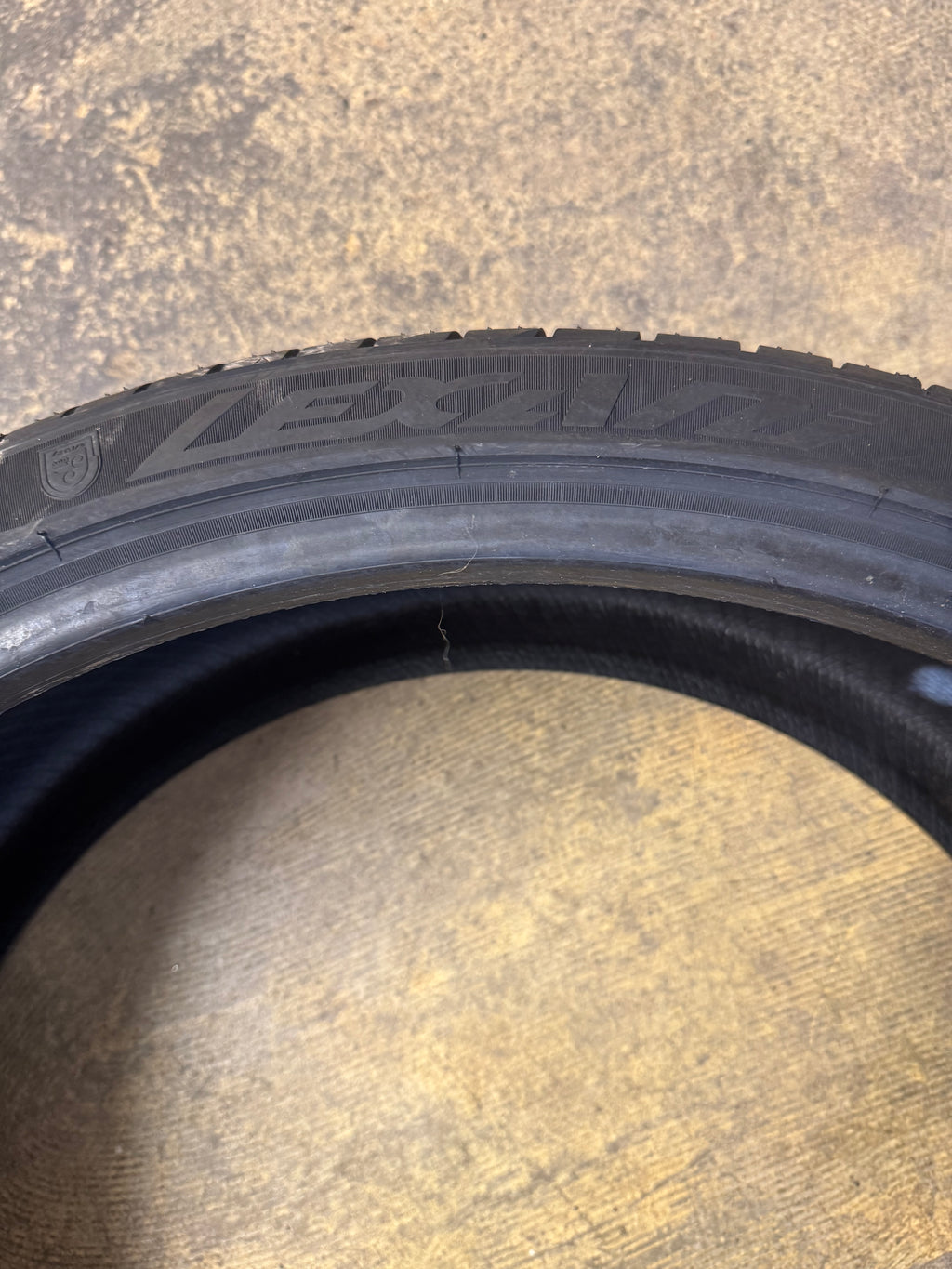 LEXANI LX-THIRTY BSW P 305 30 26 109W XL UHP ALL SEASON TIRE LXST302630020