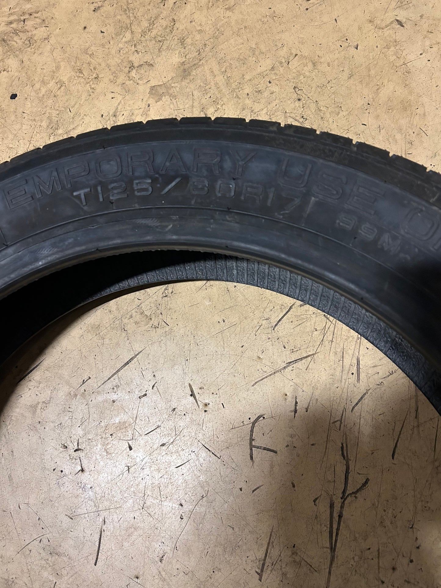 MAXXIS BSW T 125 80 17 99M SPARE TIRE MST1258017