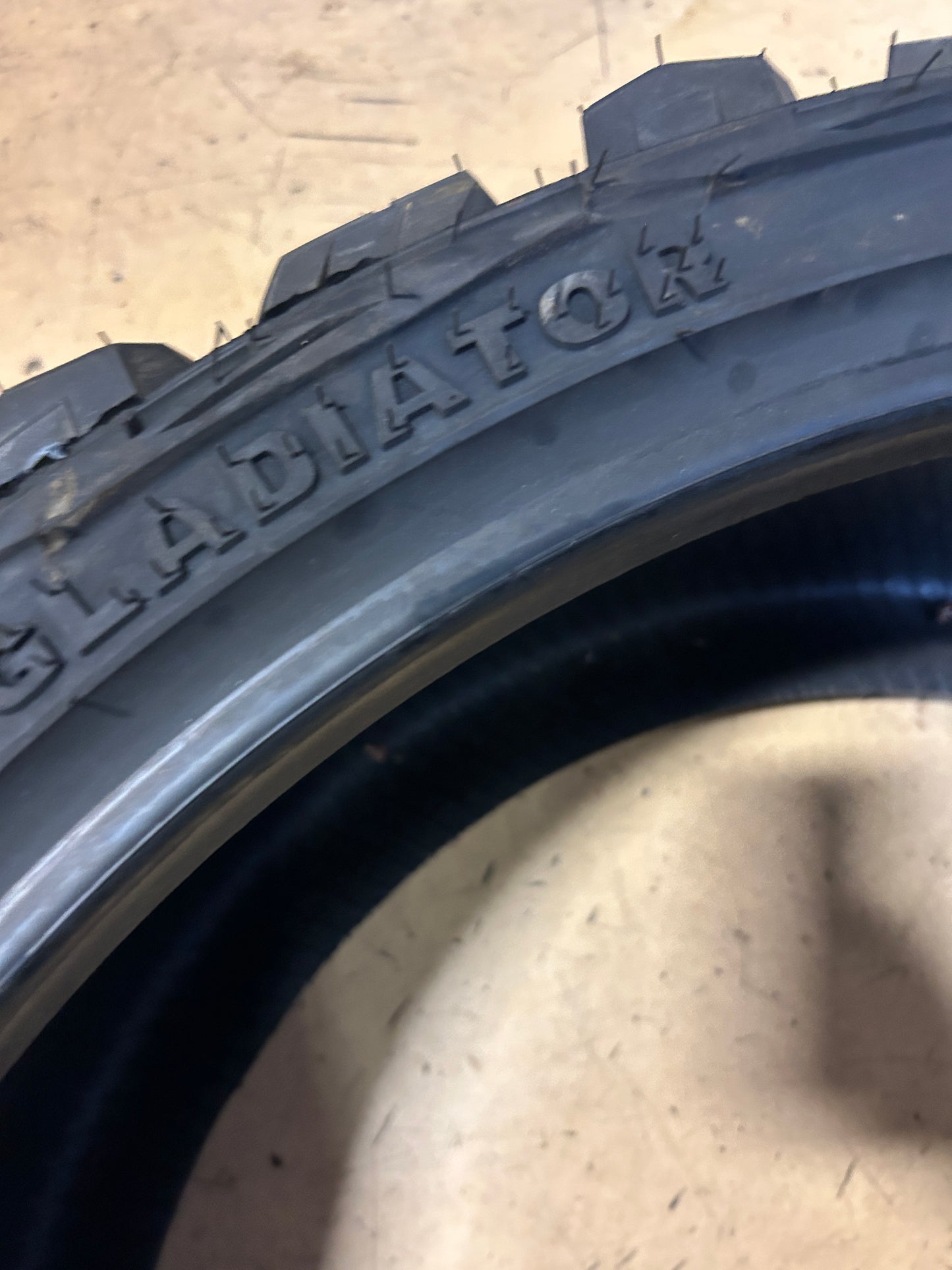 GLADIATOR XCOMP M/T BSW LT 35 13.5 26 10PLY MUD TIRE 1932263526