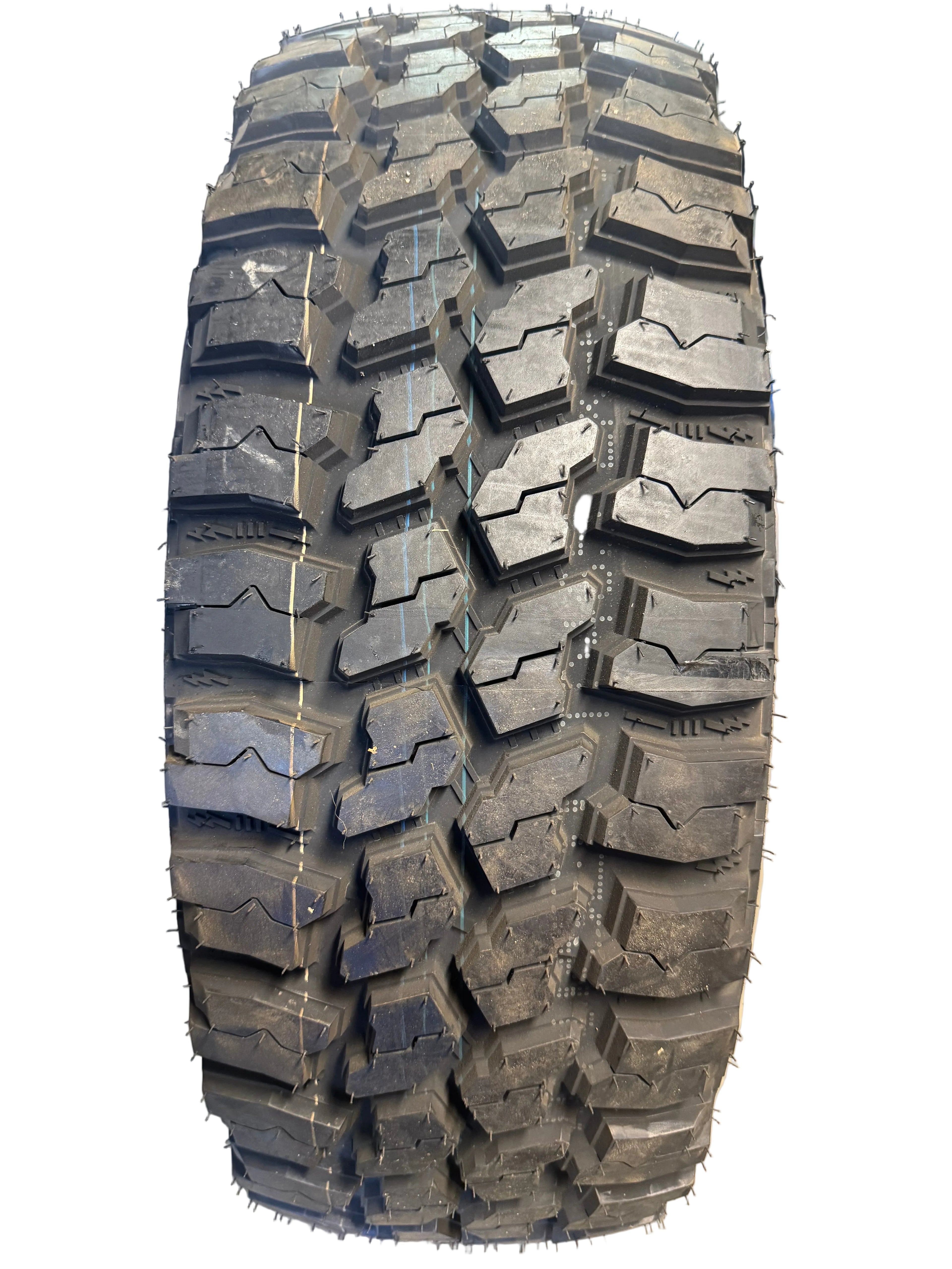 NOS THUNDERER TRAC GRIP M/T R408 BSW LT 305 70 18 126/123Q 10PLY MUD TERRAIN TIRE TH2490