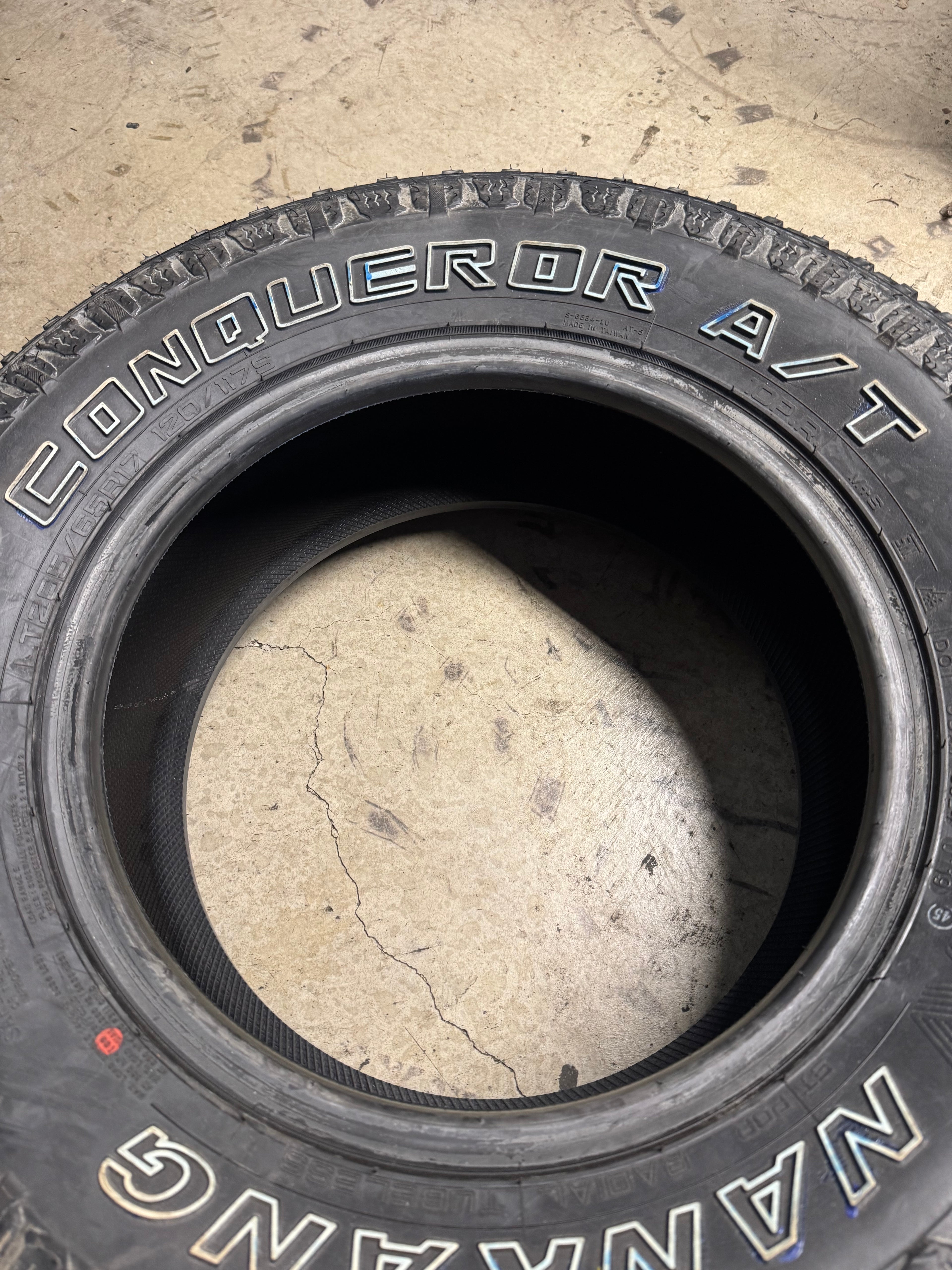 NOS NANKANG CONQUEROR A/T OWL LT 265 65 17 120/117S 10PLY ALL TERRAIN TIRE 22657006