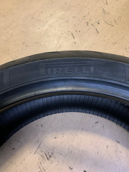 PIRELLI DIABLO ROSSO IV BSW 190 55 17 75W REAR MOTORCYCLE TIRE 3021564