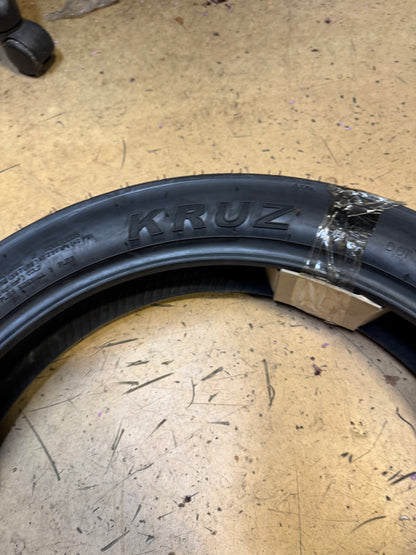 KENDA K673F KRUZ BSW  110 90 18 61H FRONT MOTORCYCLE TIRE 03060043