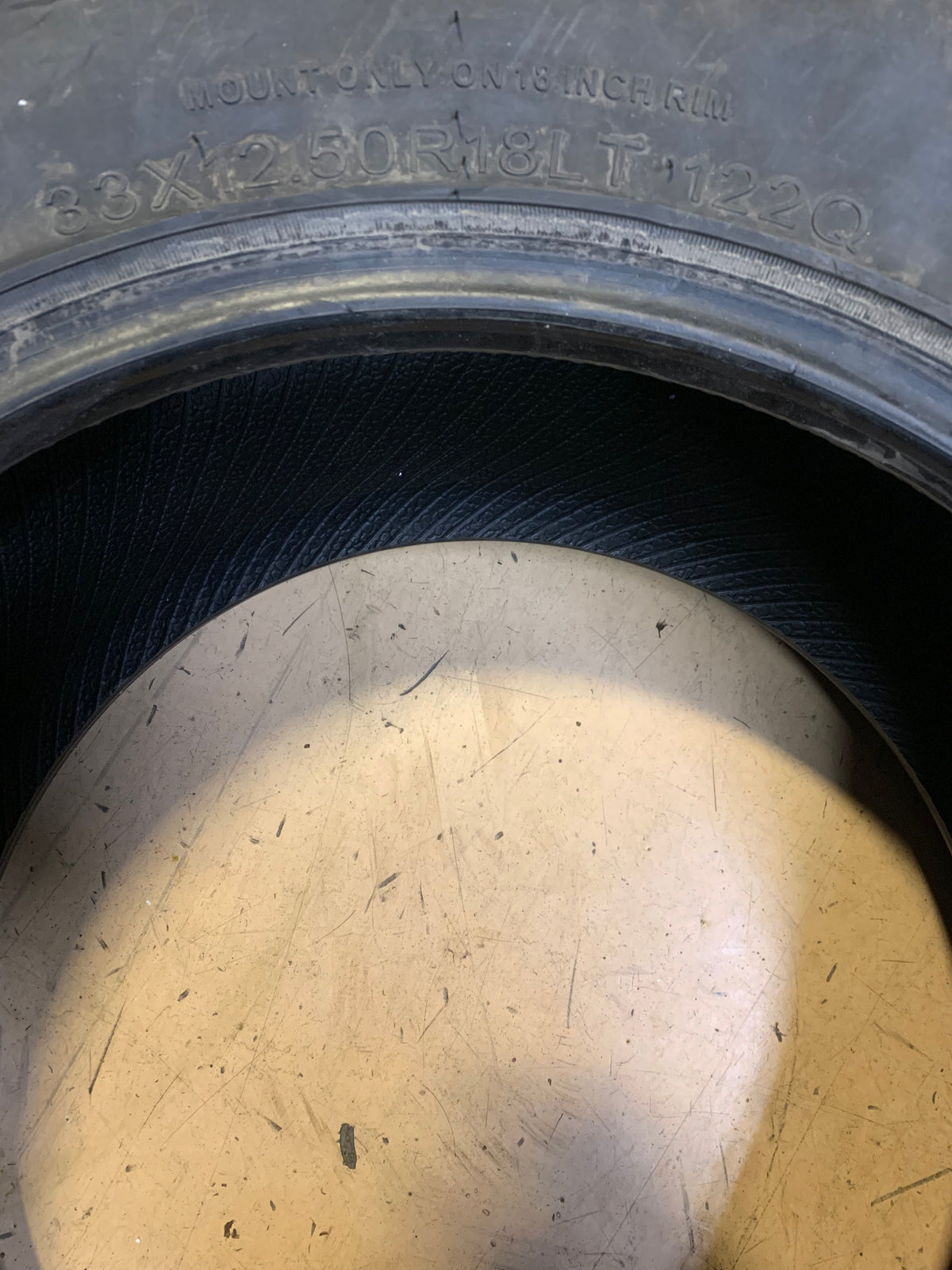 CENTENNIAL DIRT COMMANDER M/T BSW 33 12.50 18 122Q 12PLY A/S ‎TCD1833125F