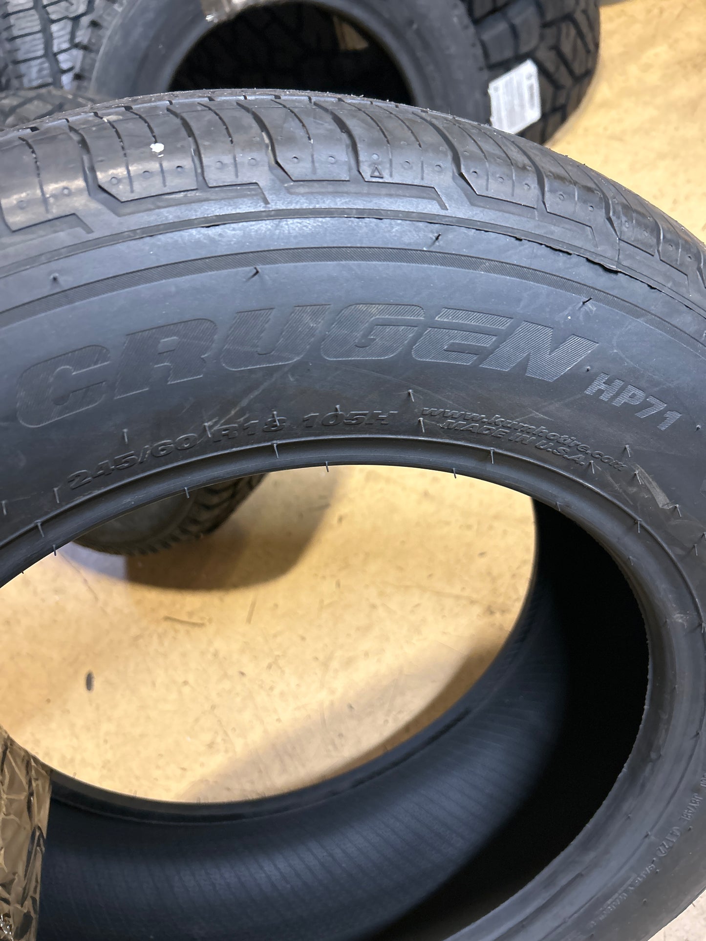 2 KUMHO CRUGEN HP71 BSW P 245 60 18 105H SL ALL SEASON TIRE 2265992