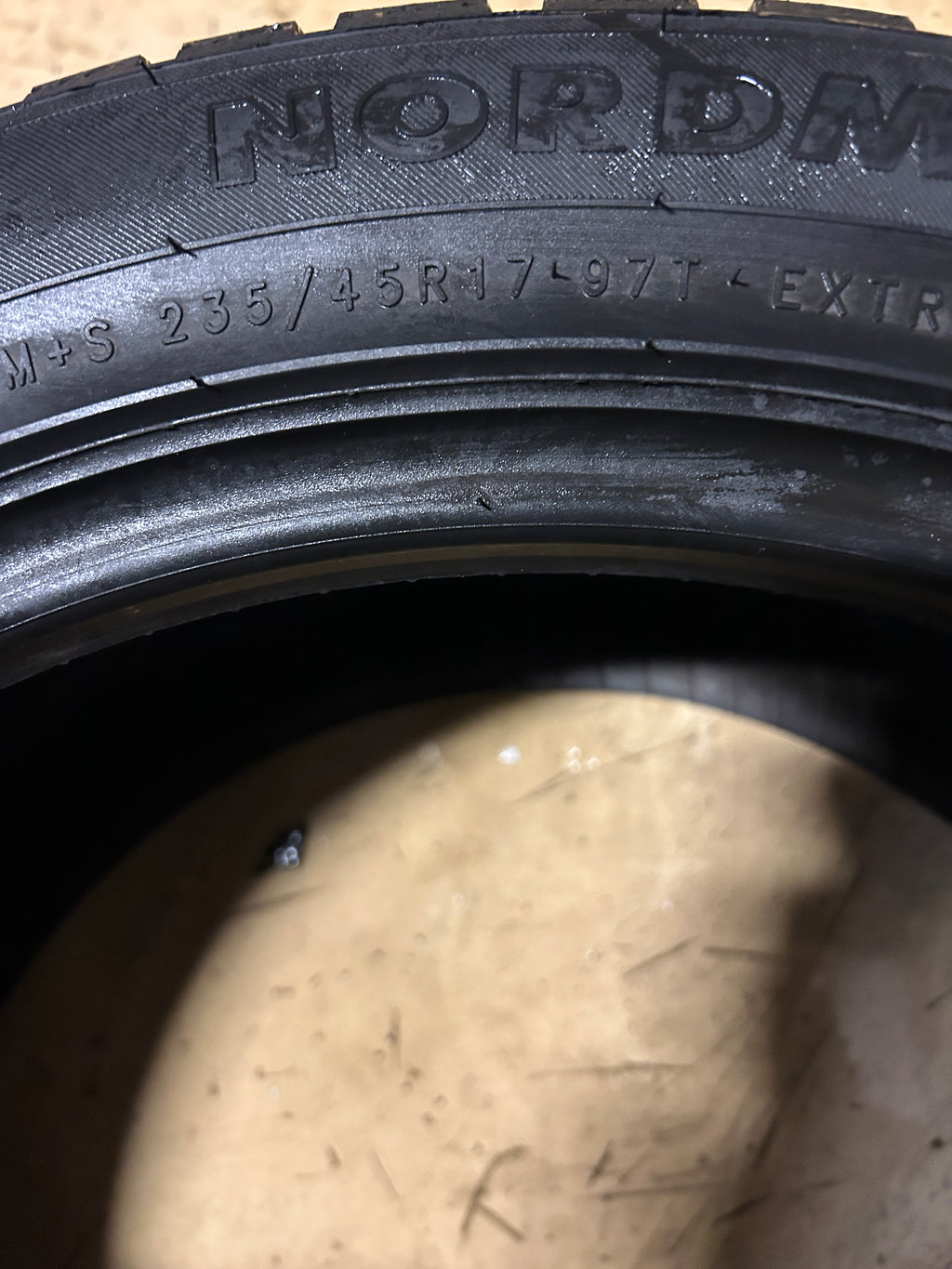 NOKIAN NORDMAN 7 BSW P 235 45 17 97T XL WINTER TIRE TS32380