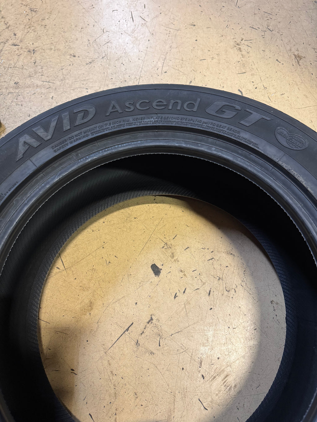 YOKOHAMA AVID ASCEND GT BSW P 235 55 17 99H ALL SEASON TIRE 110132728