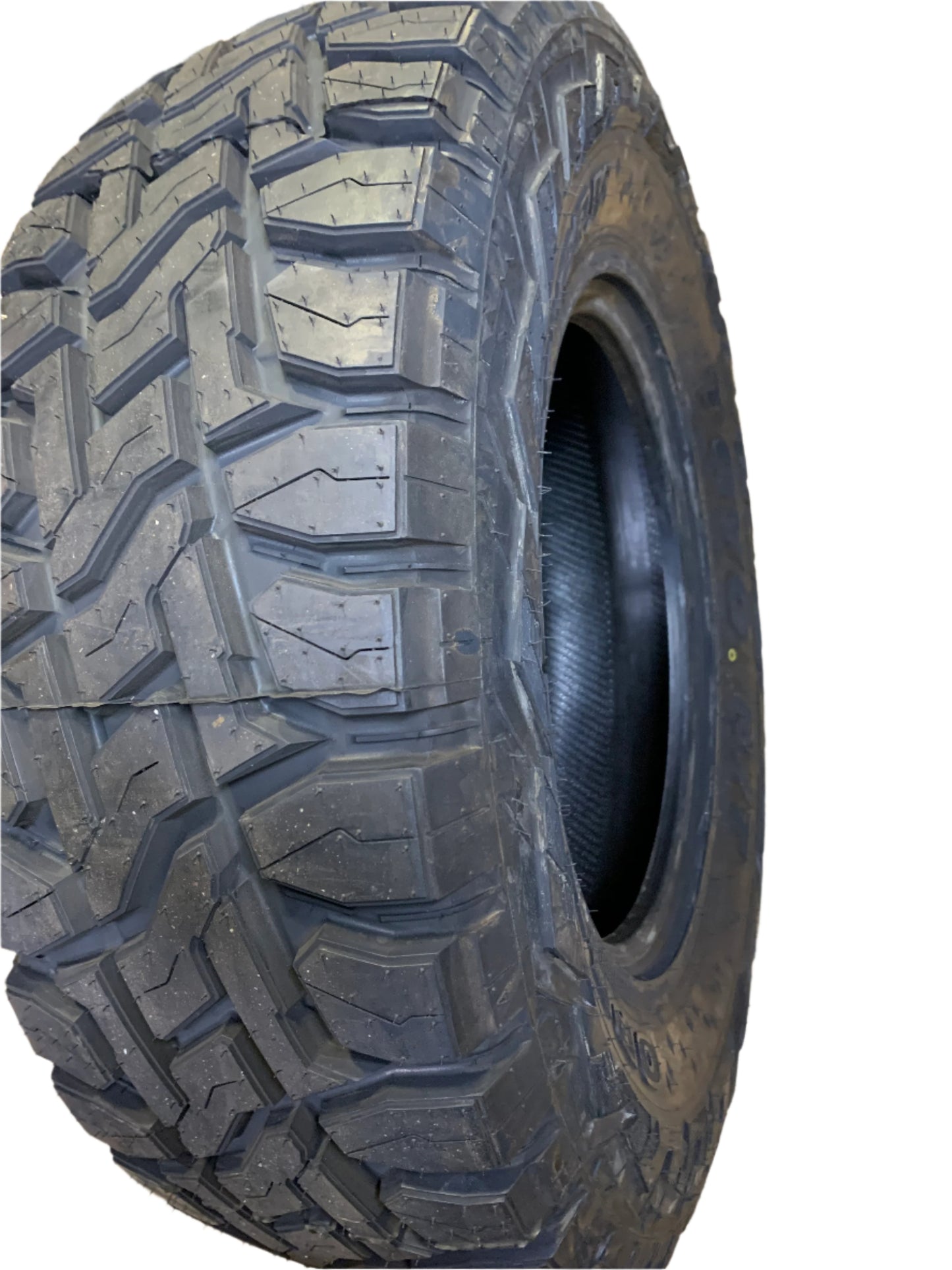 (KSL ONLY) NOS 4 TOYO OPEN COUNTRY R/T BSW LT 285 70 17 121/118Q 10 PLY ALL TERRAIN TIRE 350160
