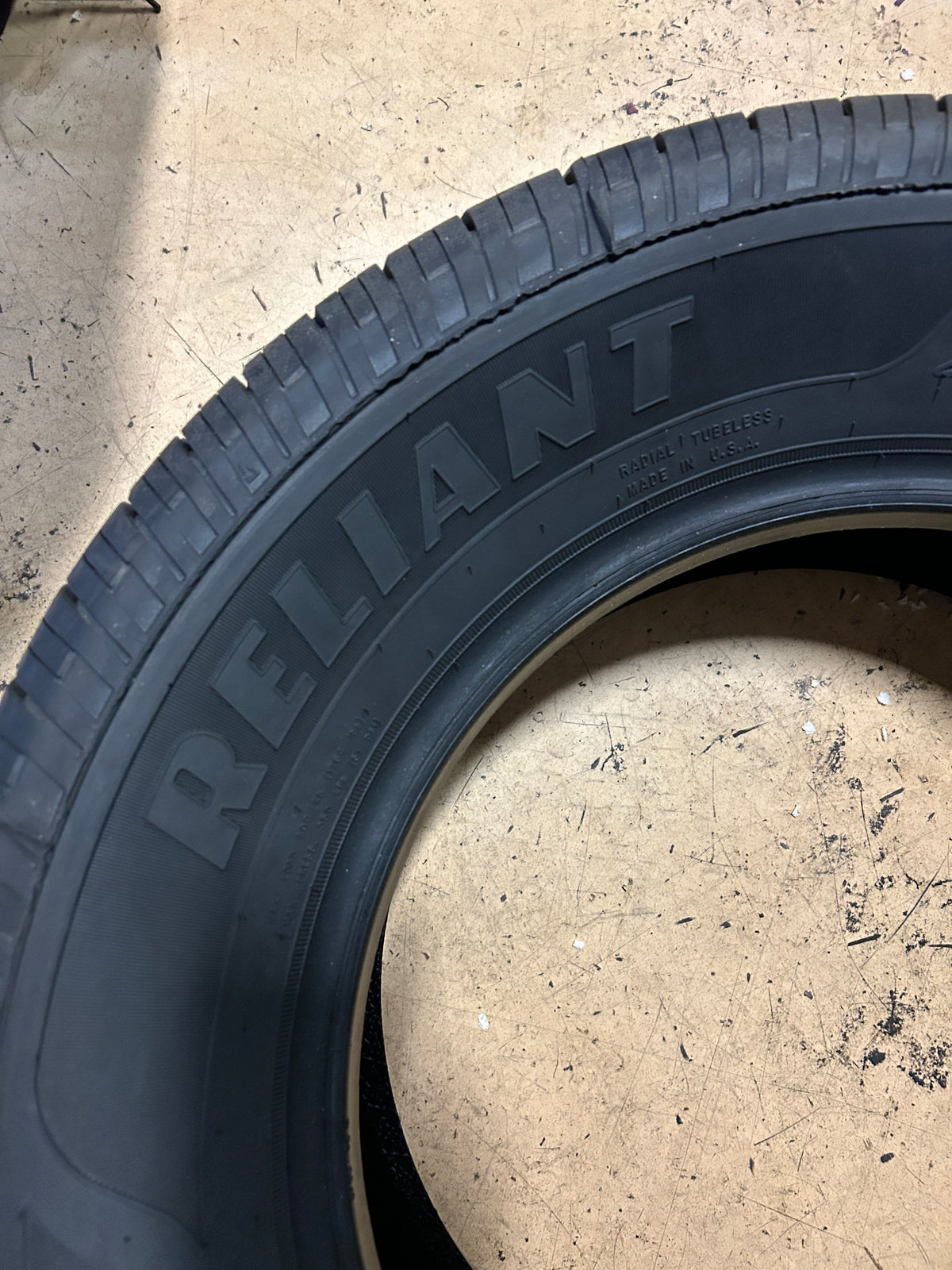 2 GOODYEAR RELIANT ALL-SEASON BSW P 235 60 16 100H TIRE 682014597