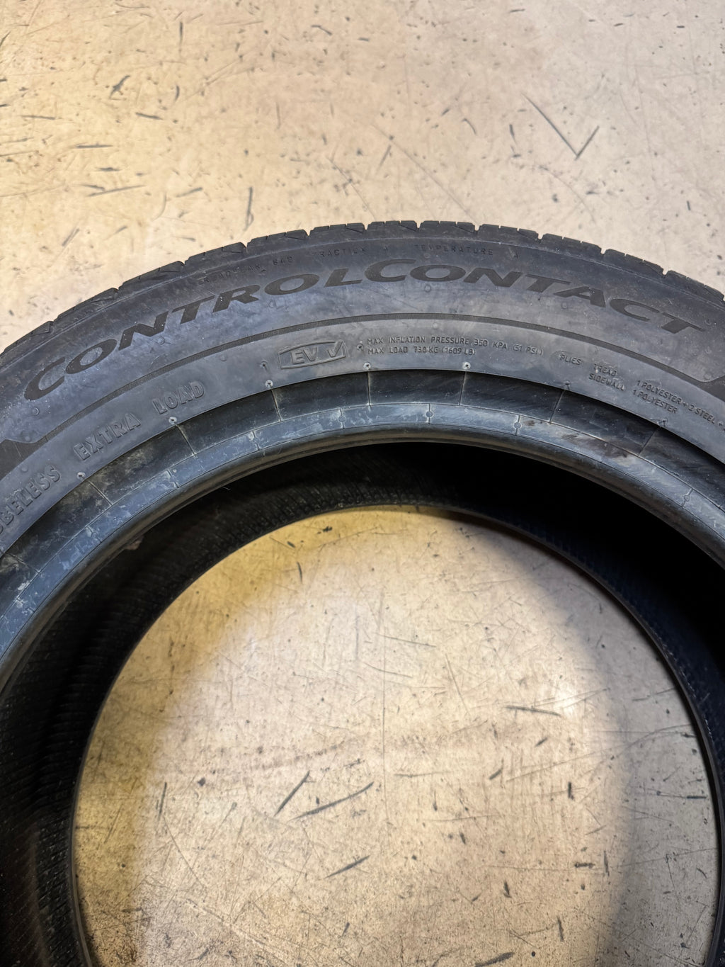 USED CONTINENTAL CONTROLCONTACT TOUR M A/S BSW P 215 55 16 97H XL TIRE 15575180000