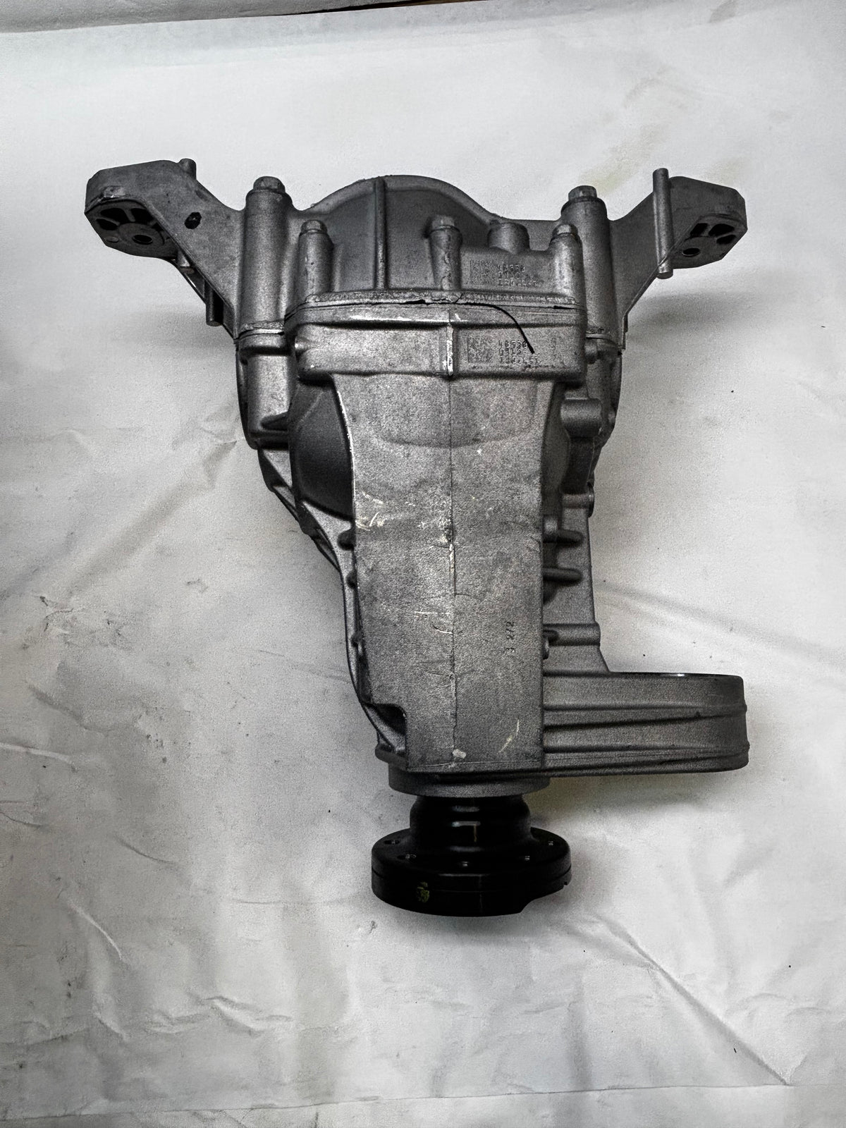 GENUINE MOPAR REAR AXLE DIFFERENTIAL 2014-2024 JEEP 68378937AB