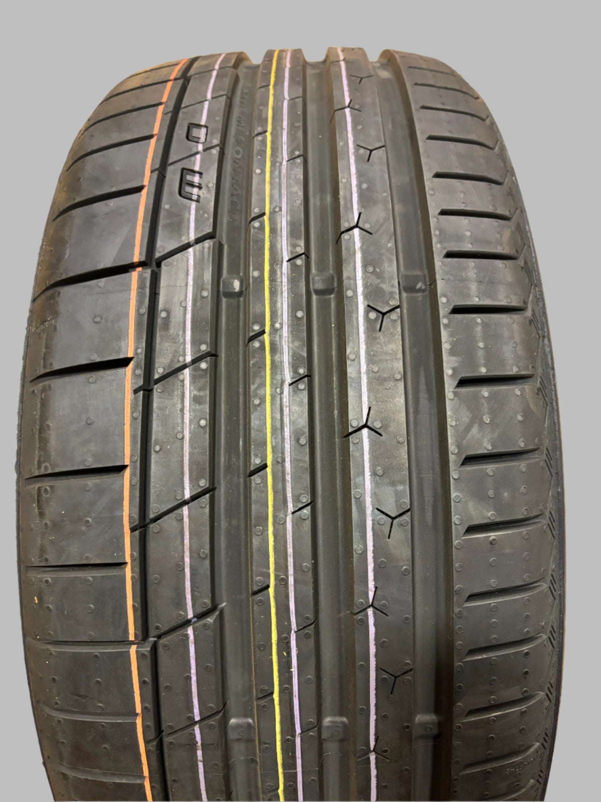 CONTINENTAL EXTREMECONTACT SPORT P 235 40 19 96Y XL UHP TIRE 15507340000
