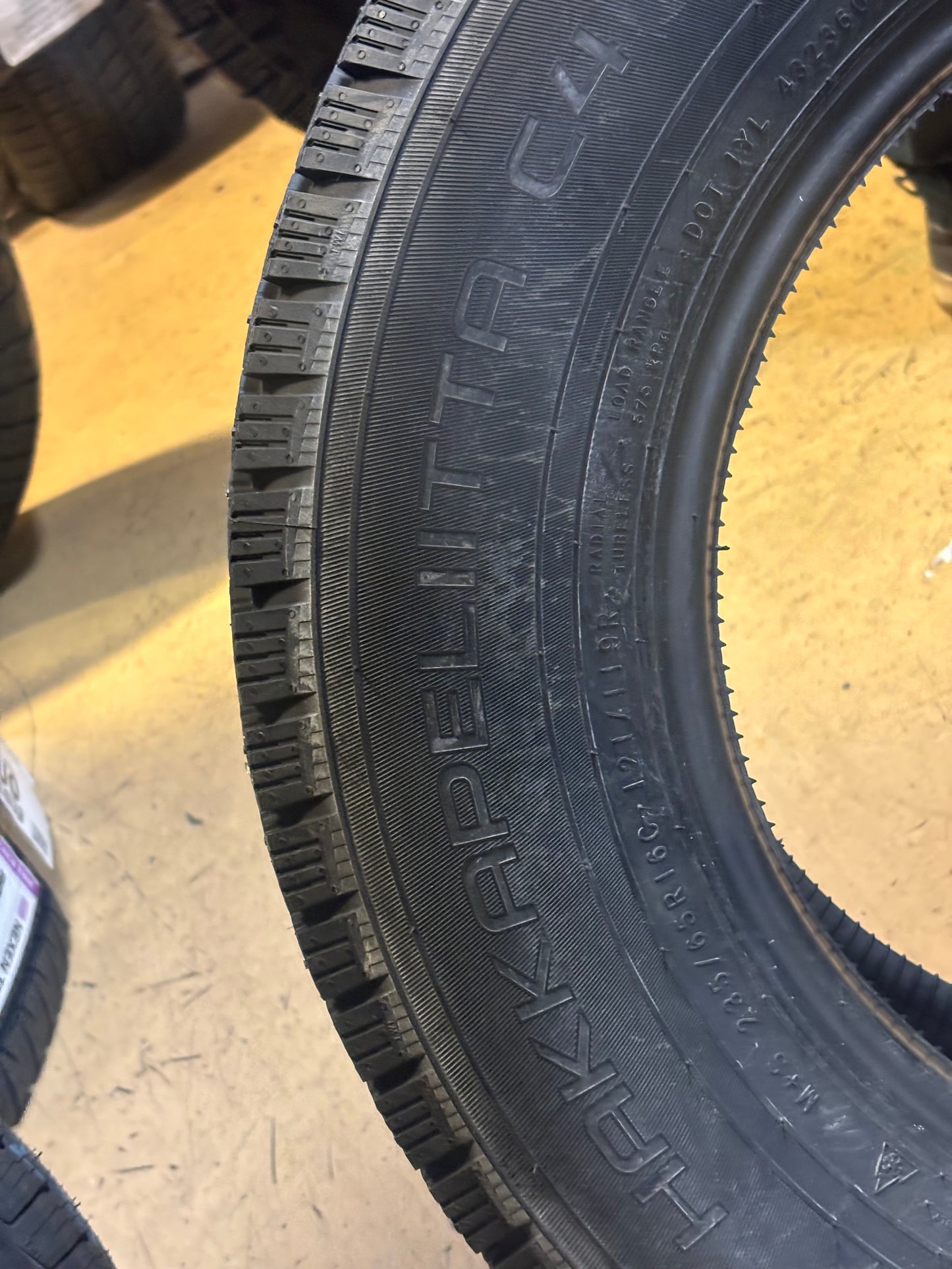 NOKIAN HAKKAPELIITTA C4 P 235 65 16C 121/119R 10PLY SNOW STUDDED TIRE TS32797
