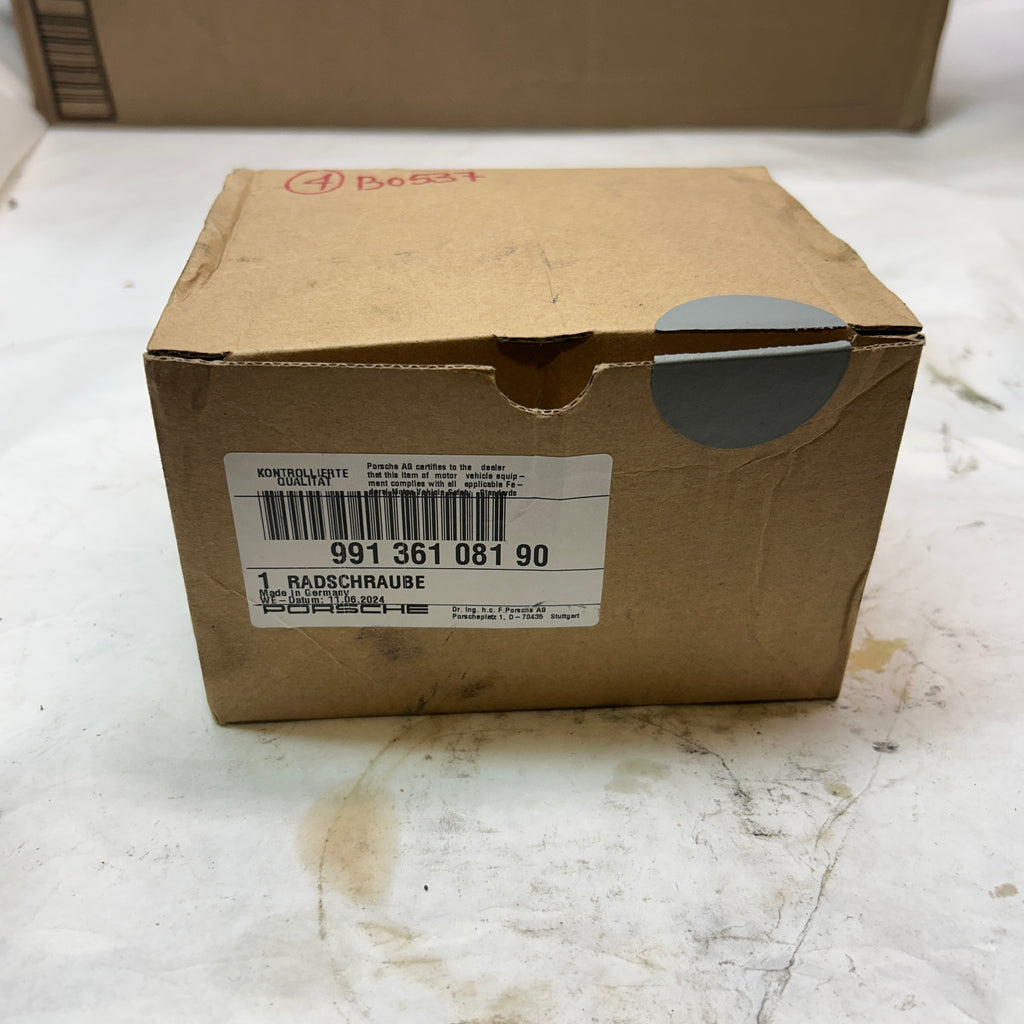 USED PORSCHE CENTER WHEEL LOCK 991 361 081 90