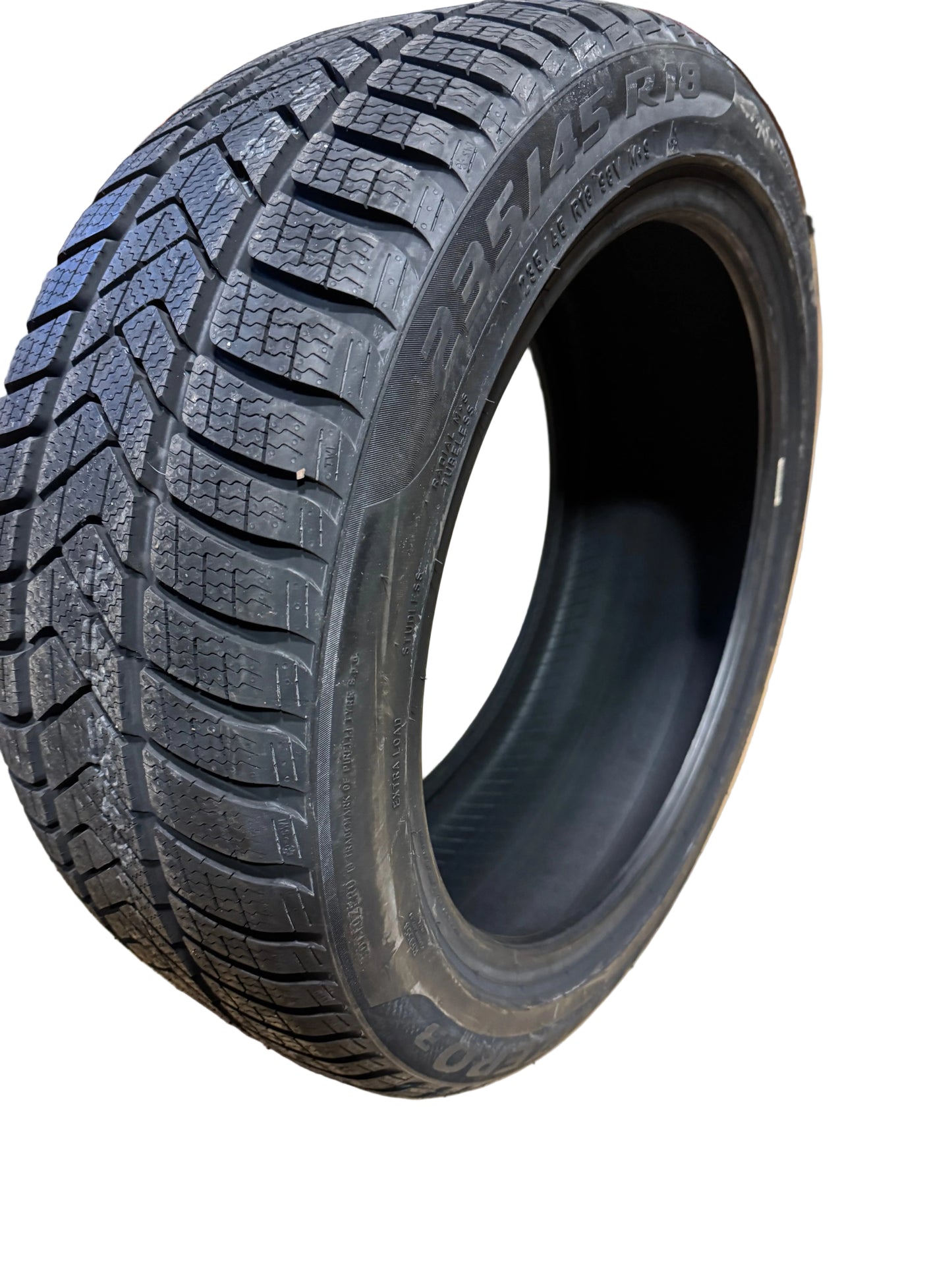 PIRELLI WINTER SOTTOZERO 3 BSW P  235 45 18 98V XL WINTER TIRE 3634800