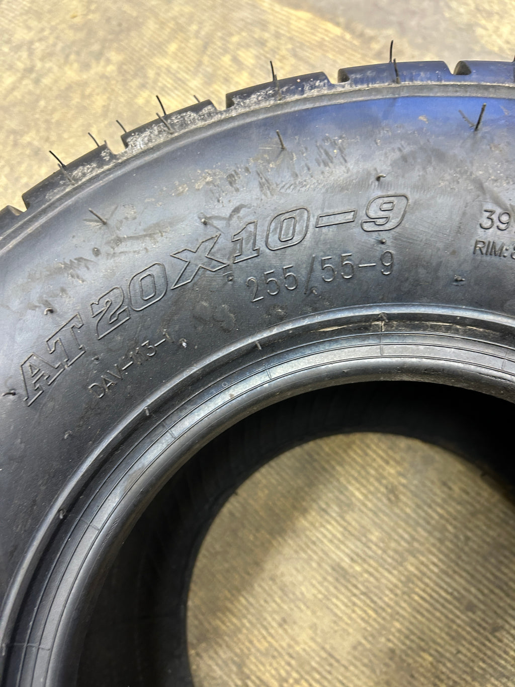 DUHOW DAV113 BSW AT 20 10 9 39F 6PLY ATV/UTV TIRE DD20109