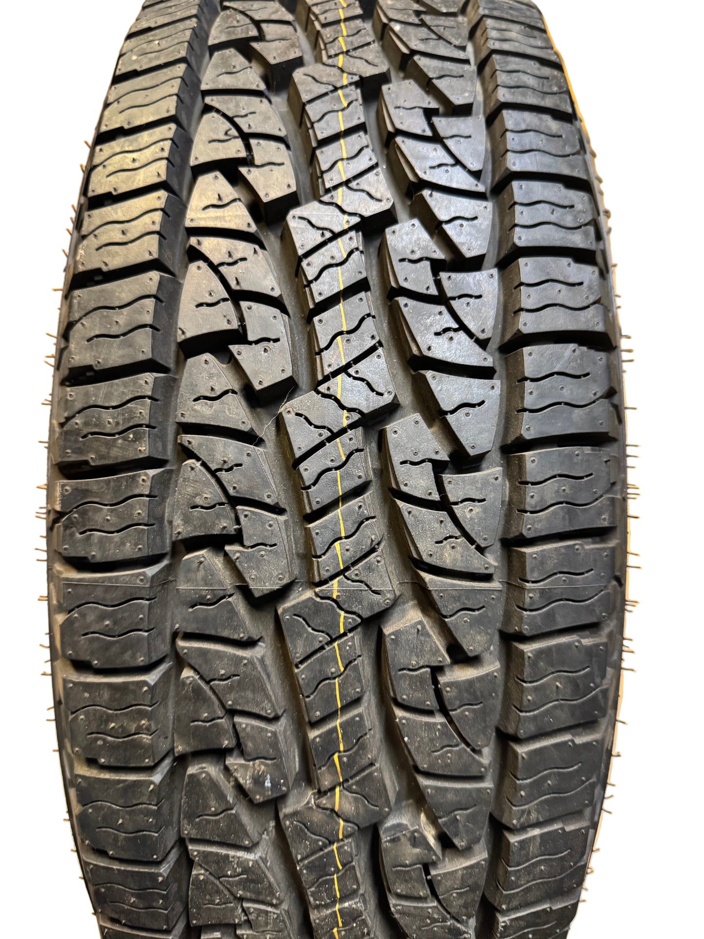 NOS NEXEN ROADIAN AT PRO RA8 RWL LT 245 70 17 119/116S 10PLY ALL TERRAIN TIRE 13113NXK