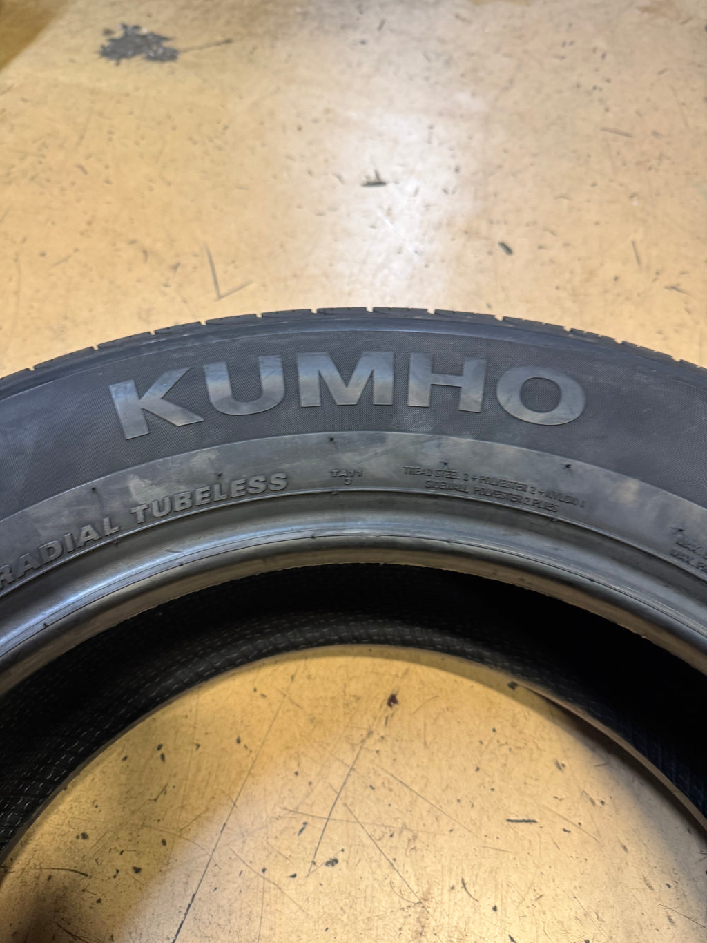 KUMHO SOLUS TA11 BSW P 215 65 17 99T ALLL SEASON TIRE 2182943