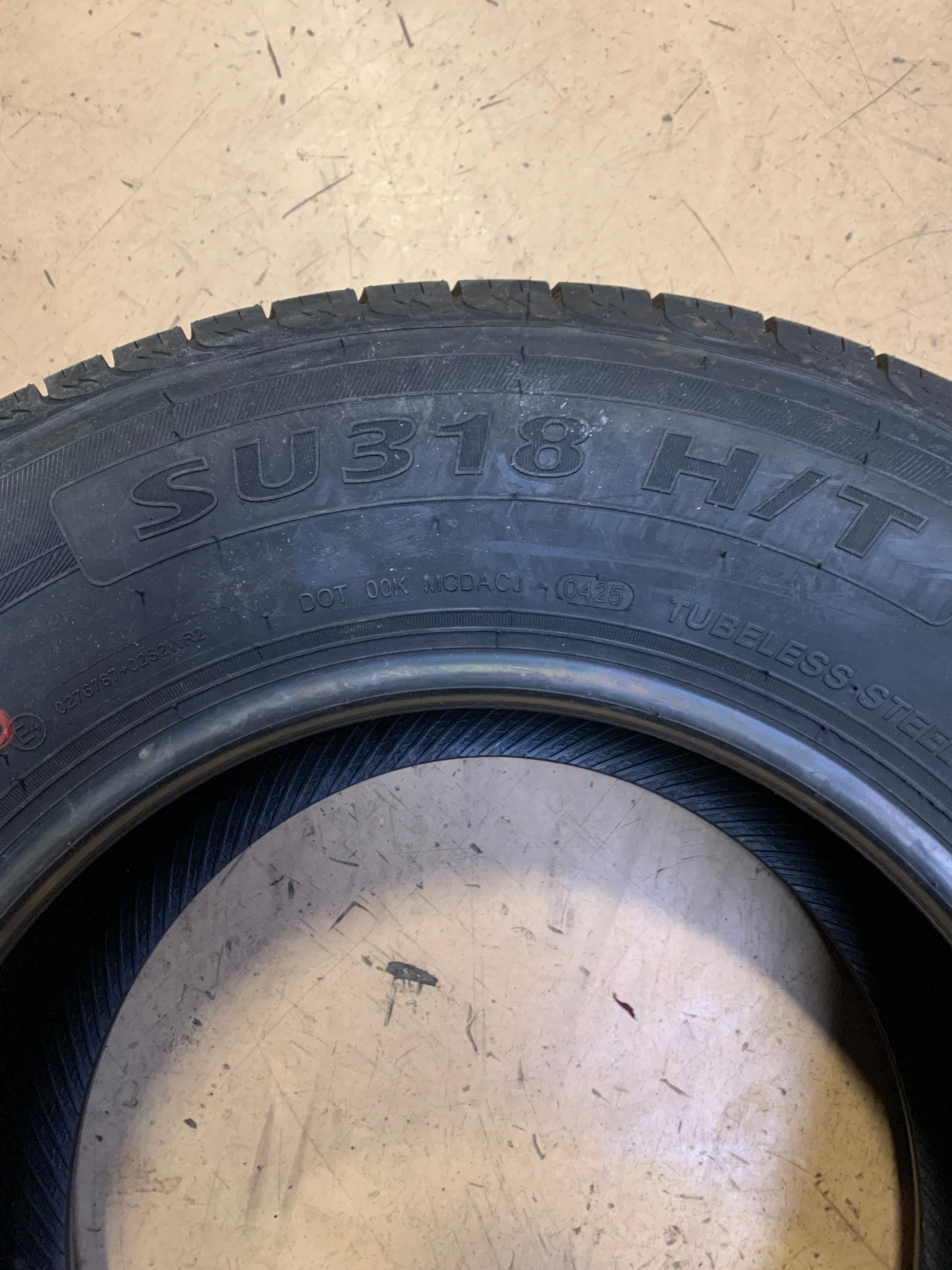 2 WESTLAKE SU318 H/T BSW P 235 70 15 103T ALL SEASON TIRE 24252002