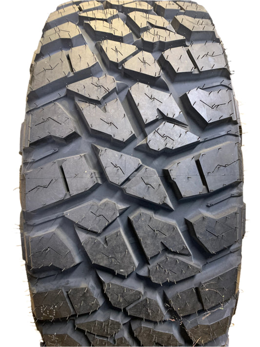 2 LANDSPIDER WILDTRAXX M/T BSW LT 35 12.5 20 121Q 10PLY MUD TERRAIN TIRE EMT018