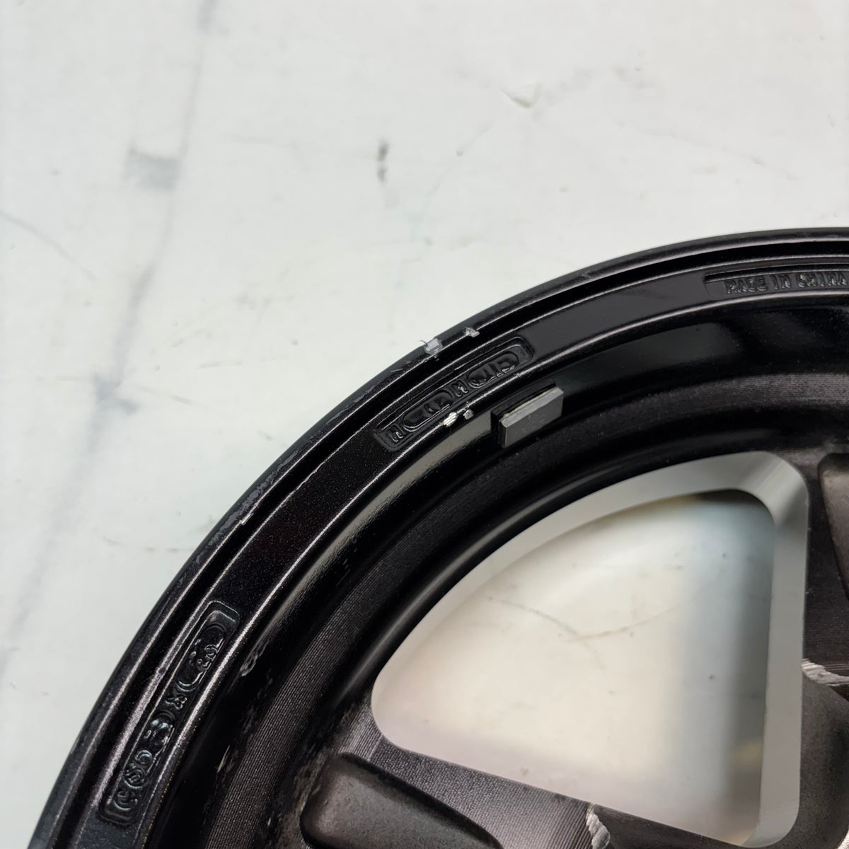 2 VISION SPORT STAR 571 WHEEL 15X4 5X114.3 GLOSS BLACK WITH MILLED CENTER -19MM