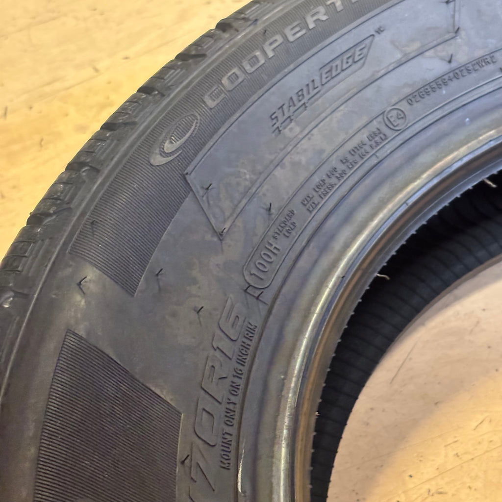 COOPER DISCOVERER SRX BSW P 215 70 16 100H SL ALL SEASON TIRE 166553019