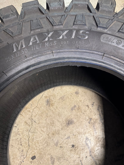 NOS MAXXIS CREEPY CRAWLER LT M8090 BSW LT 35 12.5 17 121L 10PLY MUD TERRAIN TIRE TL30007100