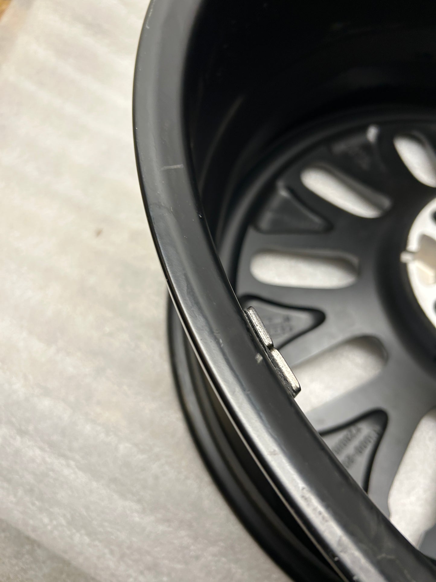 TEAM 1EV R1000 ADVENTURE 10 SPOKE 20X8.5 ET48 5X5.5 FLOW FORGED WHEELS FOR RIVIAN R1T / R1S