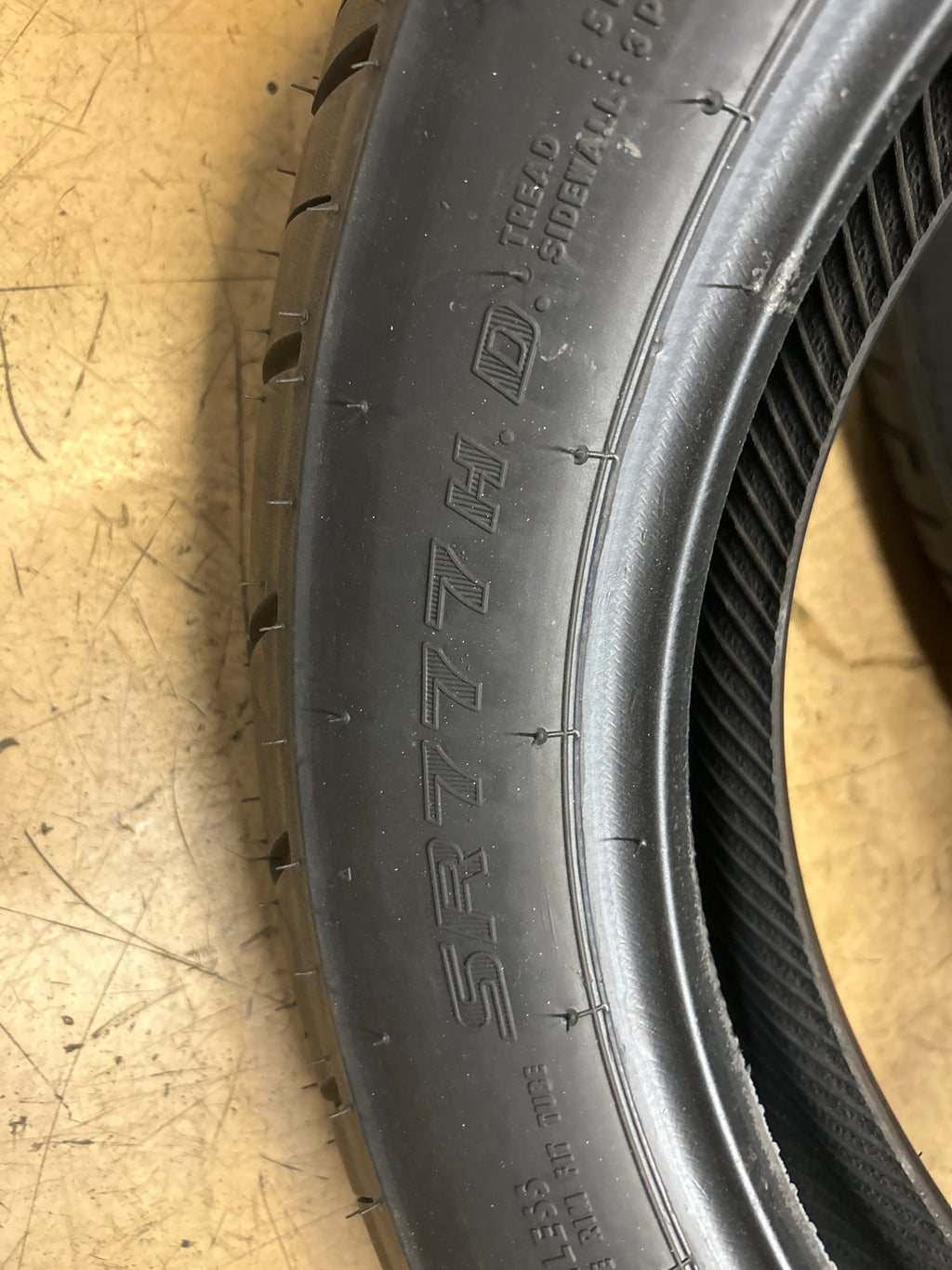 SHINKO SR777 HD BSW MU 85 16 77H REAR MOTORCYCLE TIRE 874568
