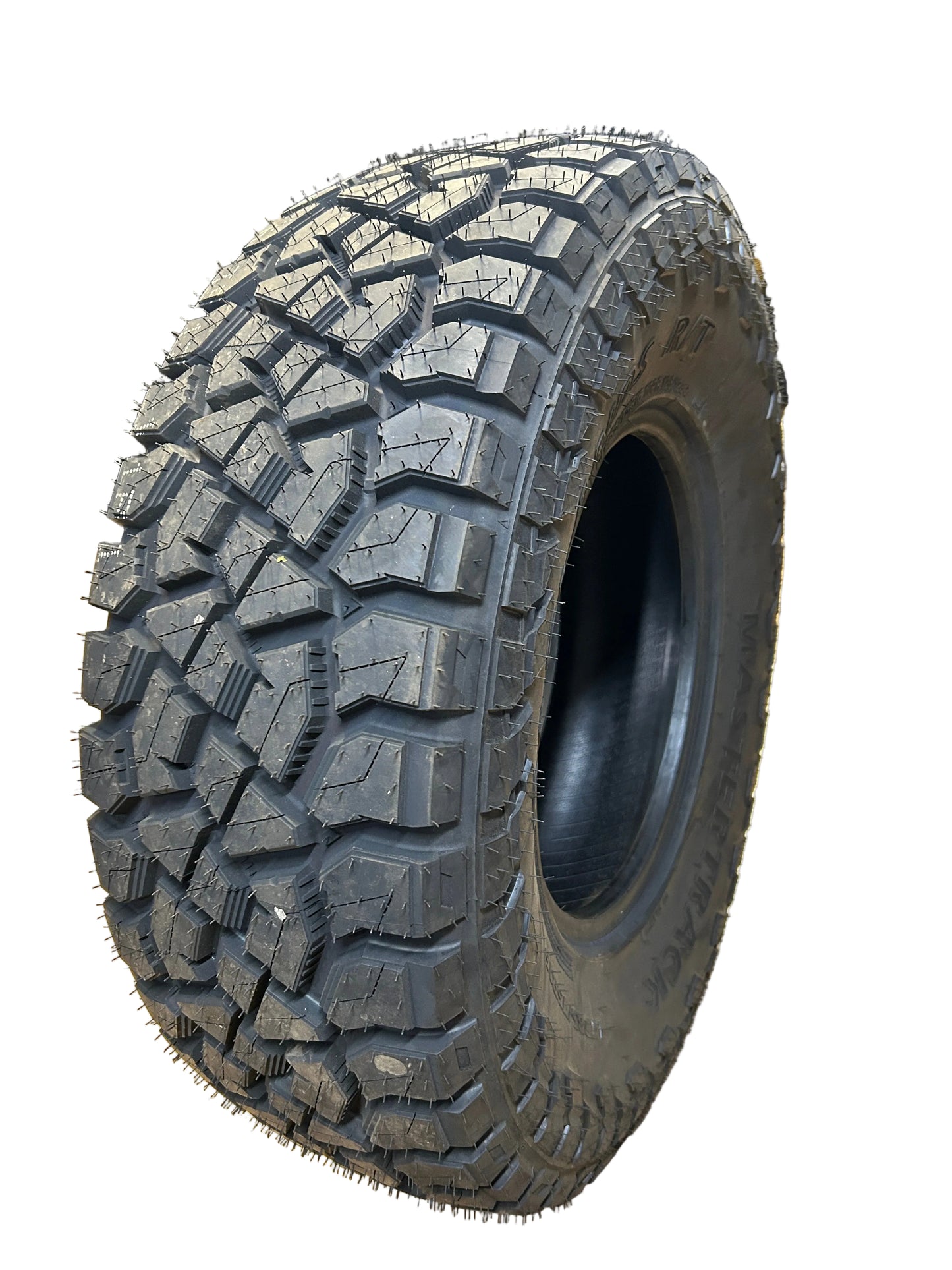 MASTERTRACK BADLANDS R/T LT 285 75 16 126/123Q 10PLY RUGGED TIRE MASTRT001