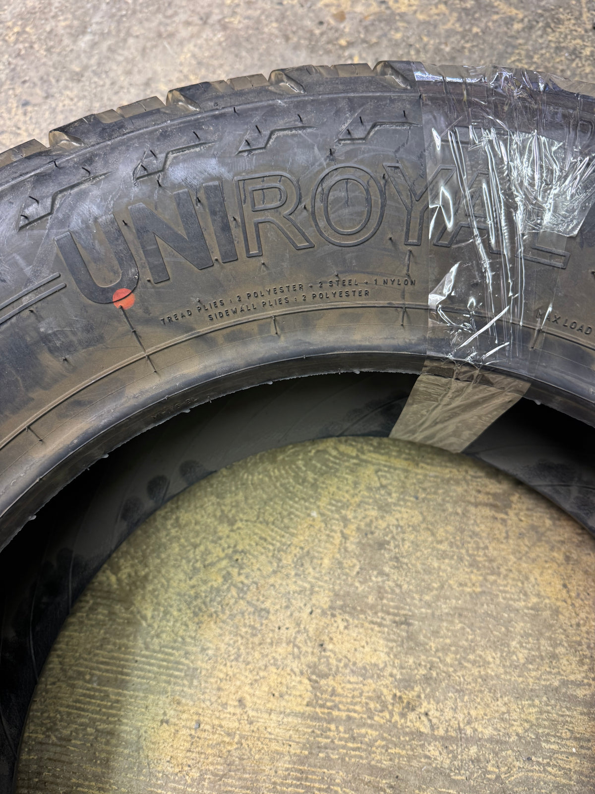 2 UNIROYAL LAREDO AT BSW P 265 65 17 112T ALL TERRAIN TIRE 33874