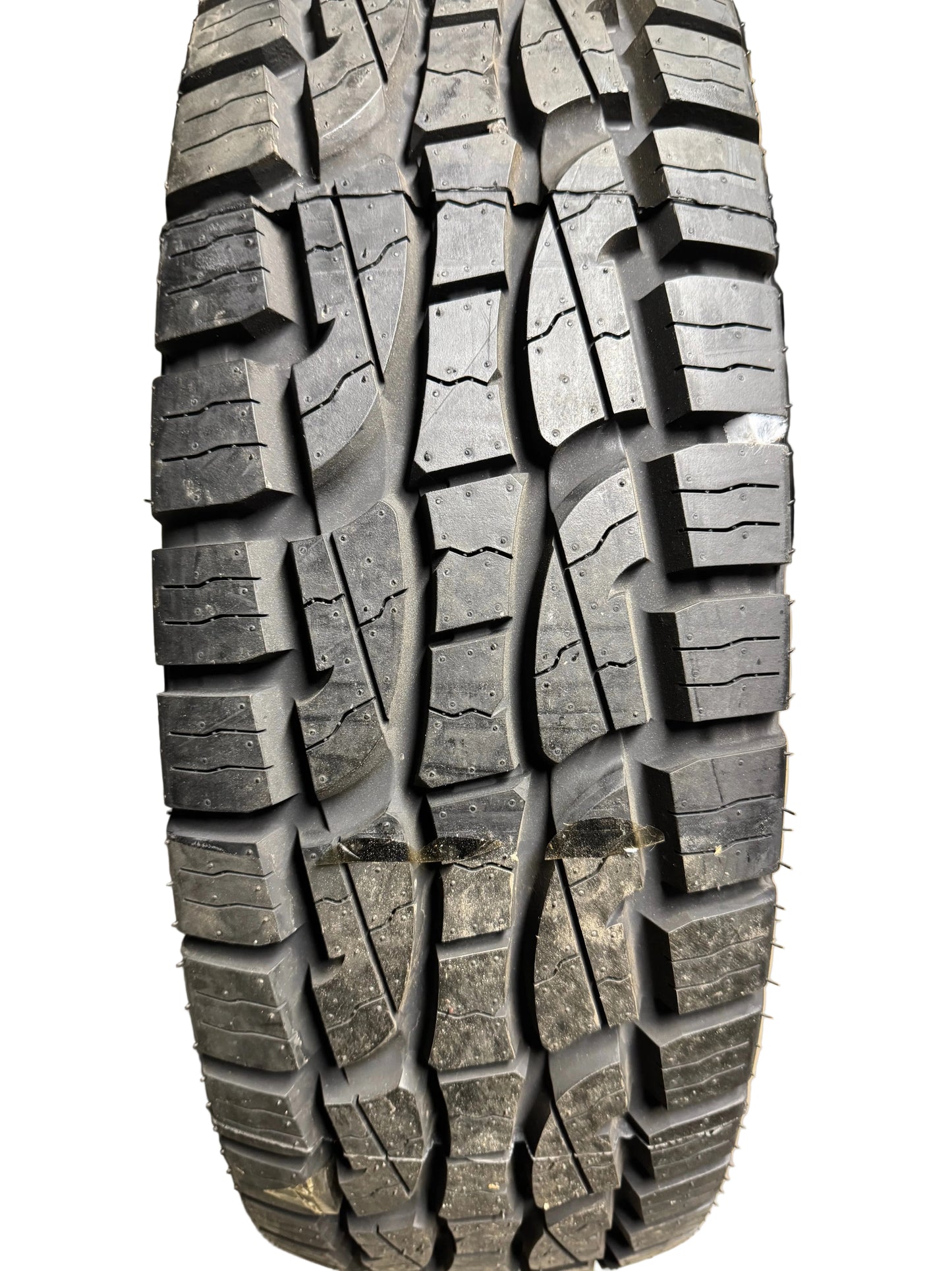 LINGLONG CROSSWIND A/T OWL LT 235 80 17 120/117R 10PLY ALL TERRAIN TIRE LTR2120ATLL