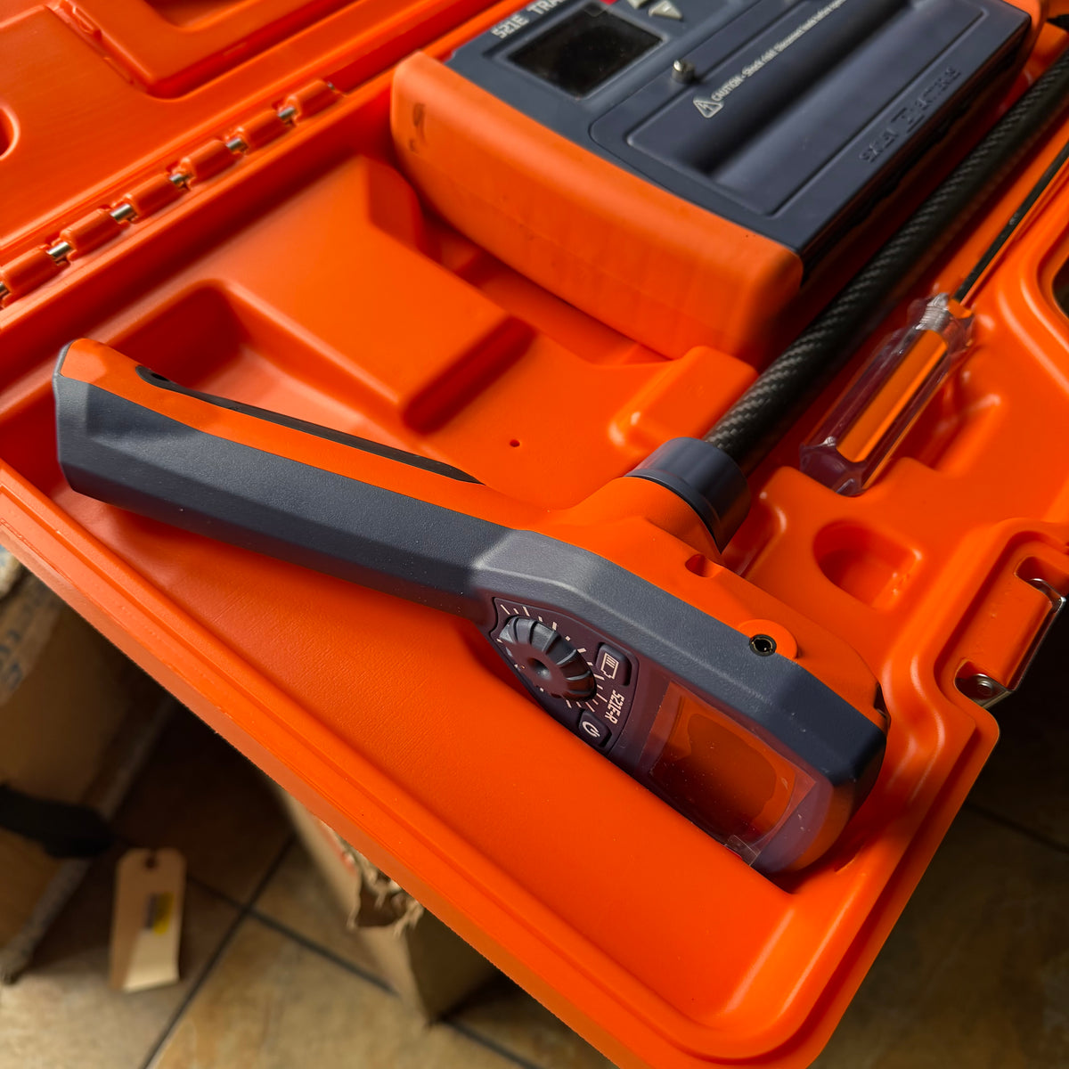 TEMPO COMMUNICATIONS 521E WIRE & VALVE LOCATING SYSTEM