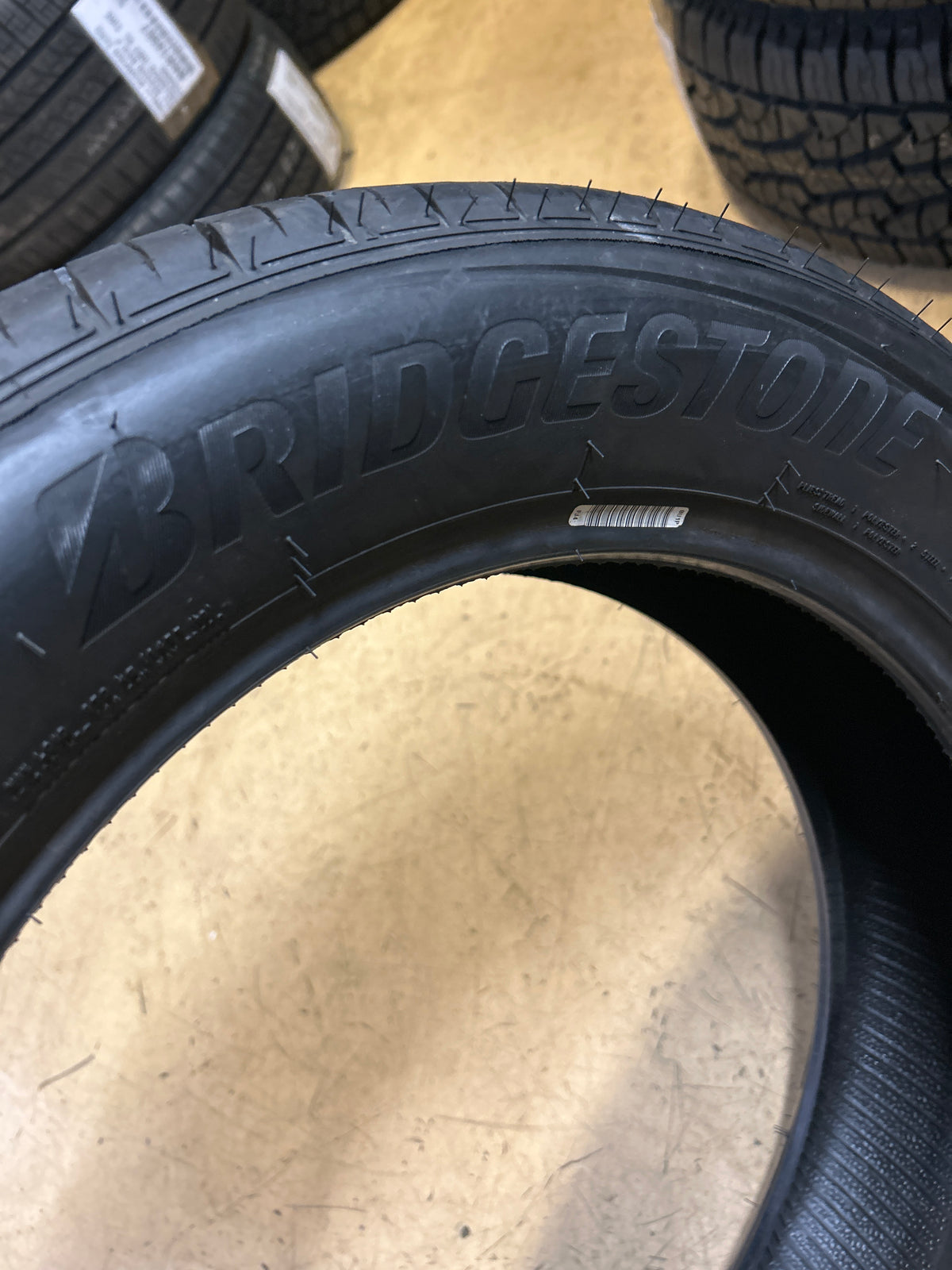 NOS 2 BRIDGESTONE ECOPIA HL 422 PLUS P 215 55 18 94H ALL SEASON 004256