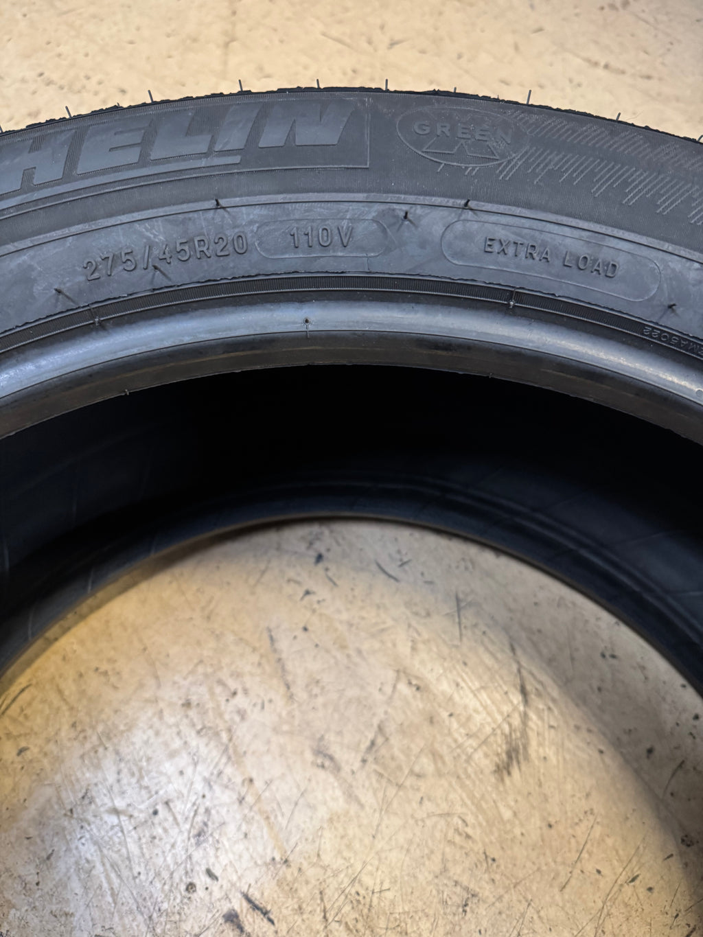 NOS MICHELIN LATITUDE SPORT 3 (VOL) P 275 45  20 110V XL UHP SUMMER TIRE 21574