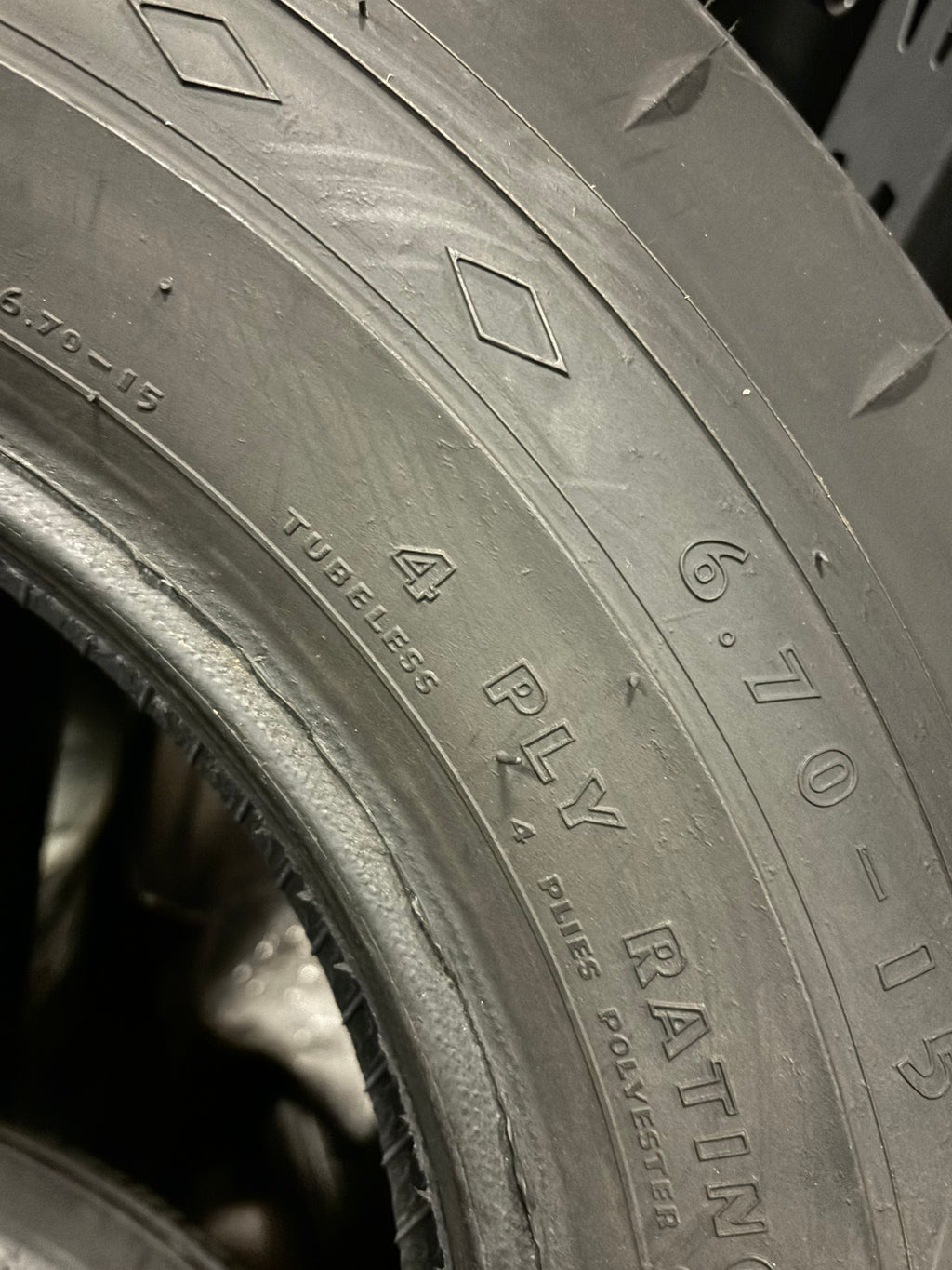 GOODYEAR CUSTOM SUPER CUSHION T-3 1” WHITE WALL 6.7 15 4PLY CLASSIC ALL SEASON  TIRE 643136