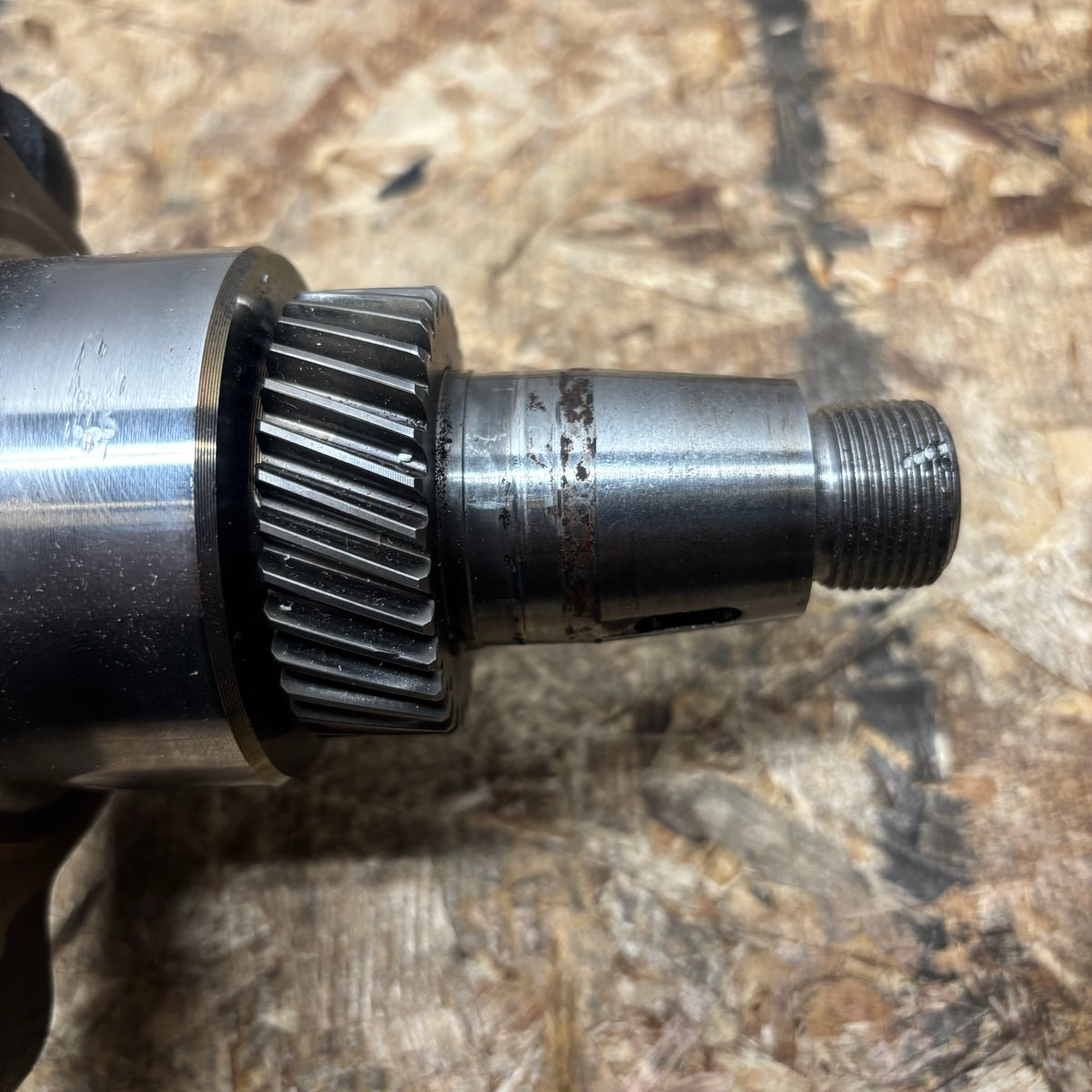 USED N844 N844T ENGINE CRANKSHAFT FOR SHIBAURA 23 SPLINE GEAR