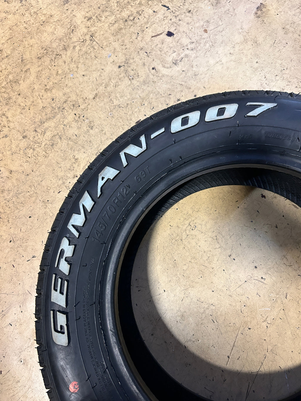 VTOUR GERMAN-007 RWL P 145 70 12 69T SUMMER TIRE 447442