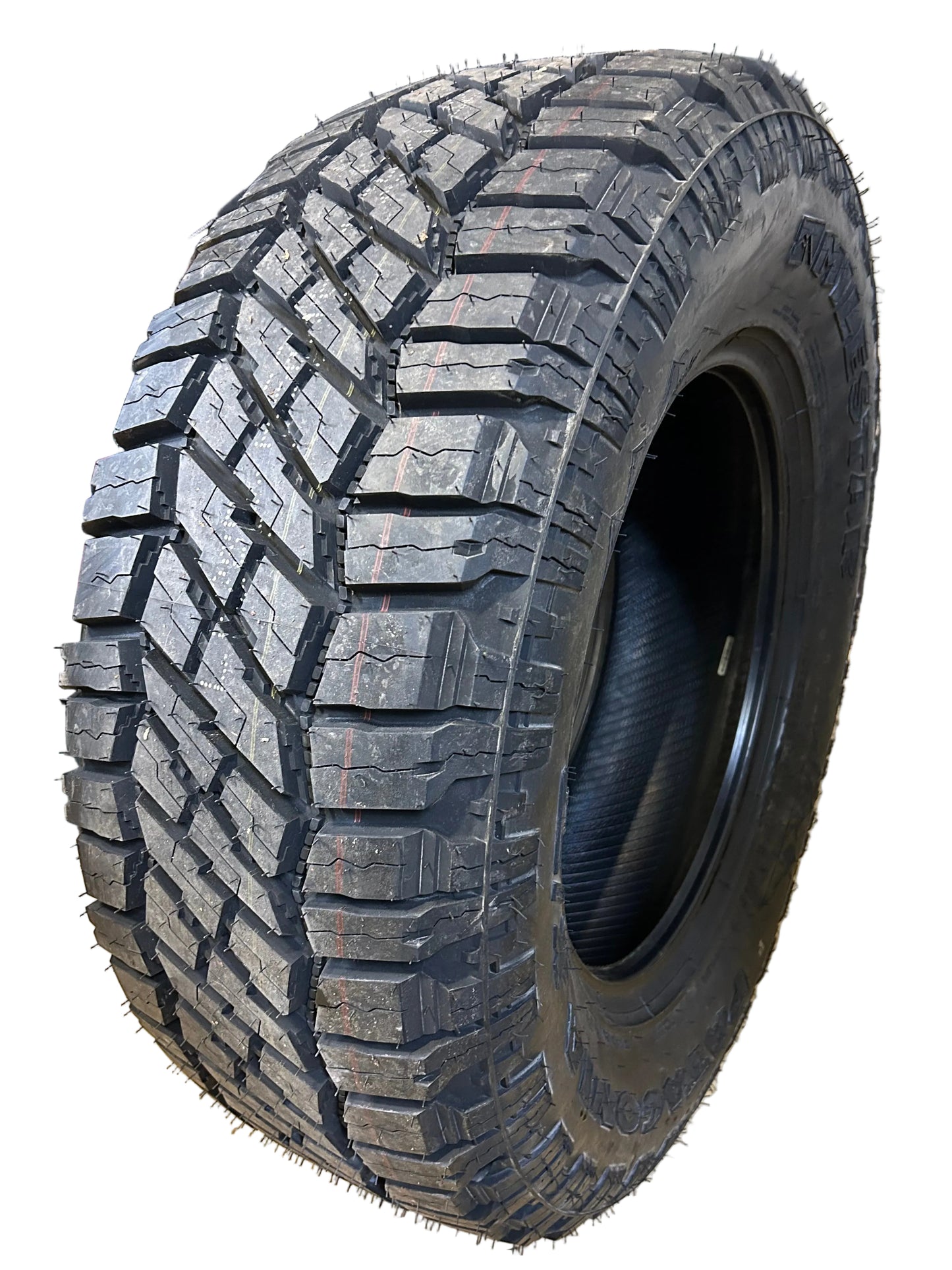NOS MILESTAR PATAGONIA X/T BSW LT 285 65 18 125/122S 10PLY RUGGED TIRE 22799002
