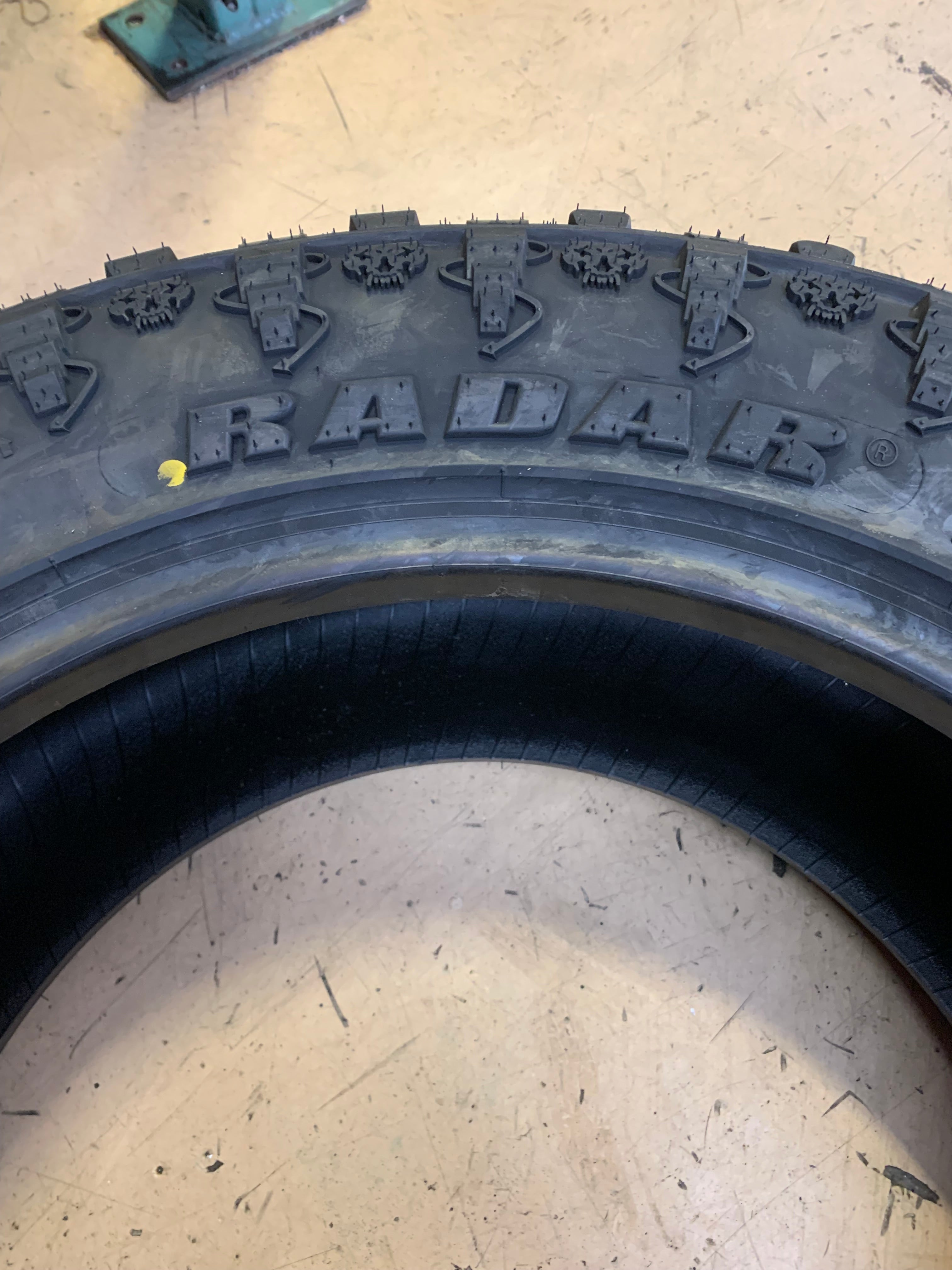 NOS RADAR RENEGADE R/T BSW LT 33 11.5 20 118Q 10PLY RUGGED TERRAIN TIRE RASYTH0156