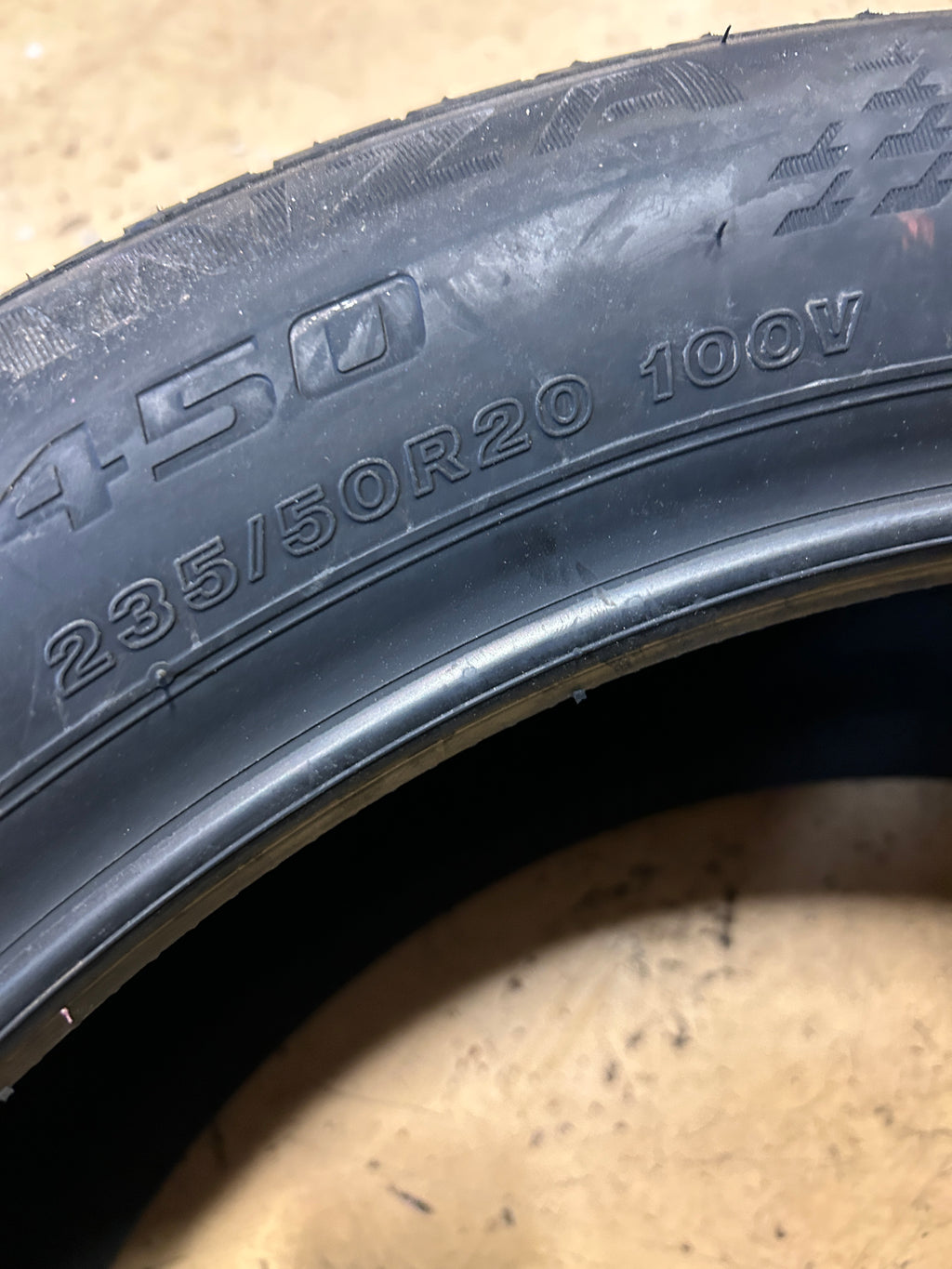 BRIDGESTONE TURANZA EL450 BSW P 235 50 20 100V ALL SEASON TIRE 014805