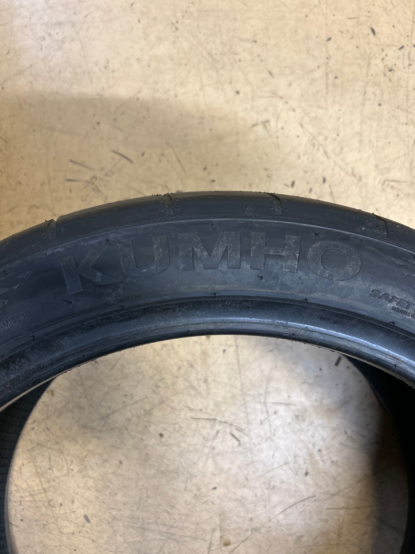 2 KUMHO ECSTA V730 BSW P 275 35 18 95W PERFORMANCE TIRE 2284013