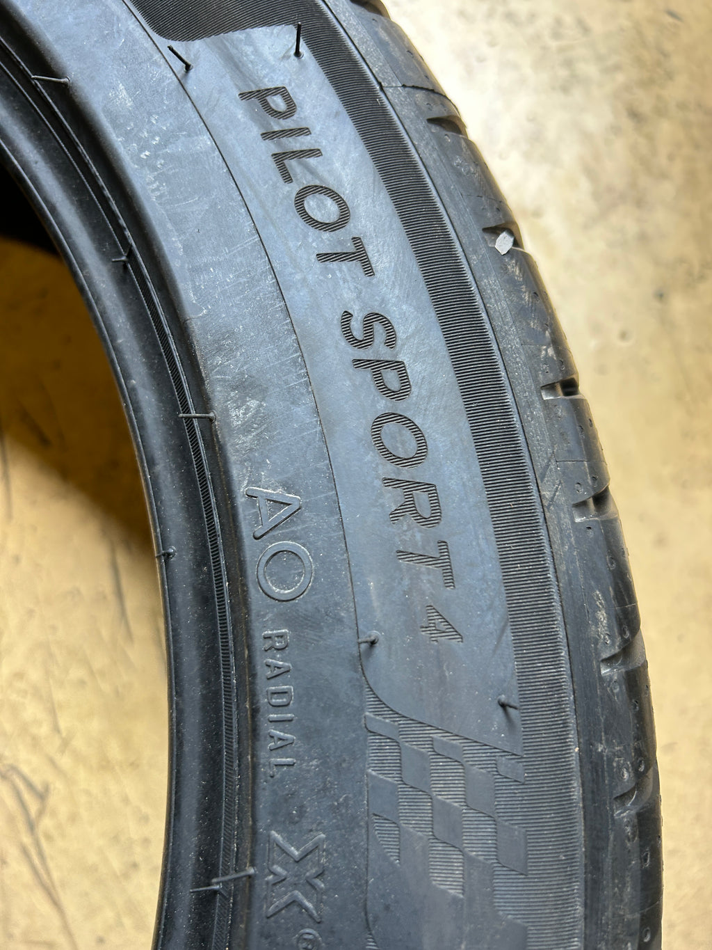 MICHELIN PILOT SPORT 4 BSW P 255 45 19 104Y XL UHP TIRE 21950