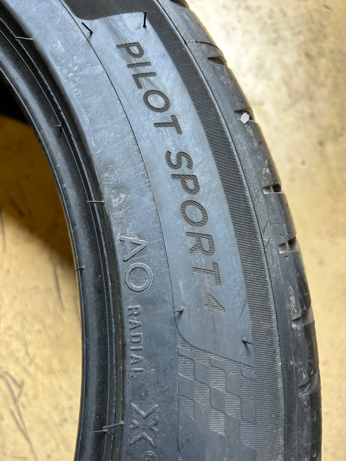 MICHELIN PILOT SPORT 4 BSW P 255 45 19 104Y XL UHP TIRE 21950