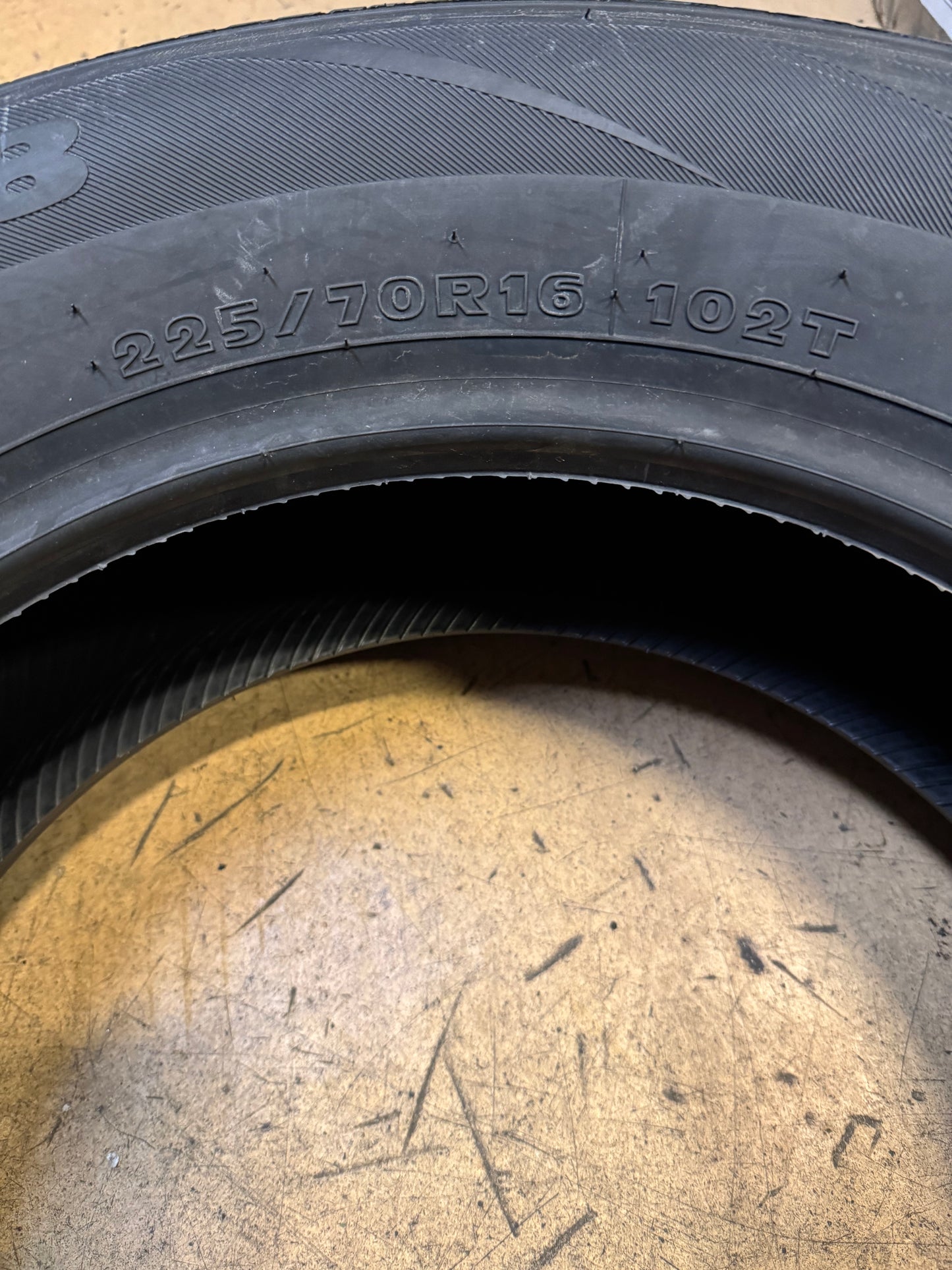 2 NOS HANKOOK OPTIMO H418 BSW P 225 75 16 102T ALL SEASON TIRE 1005834