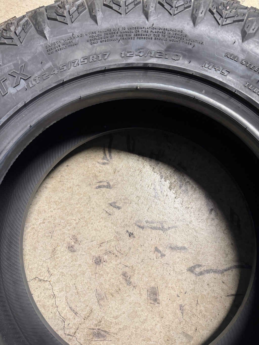 NOS KANATI ARMOR HOG ATX BSW LT 245 75 17 124/121Q 12PLY ALL TERRAIN TIRE LA1724575F