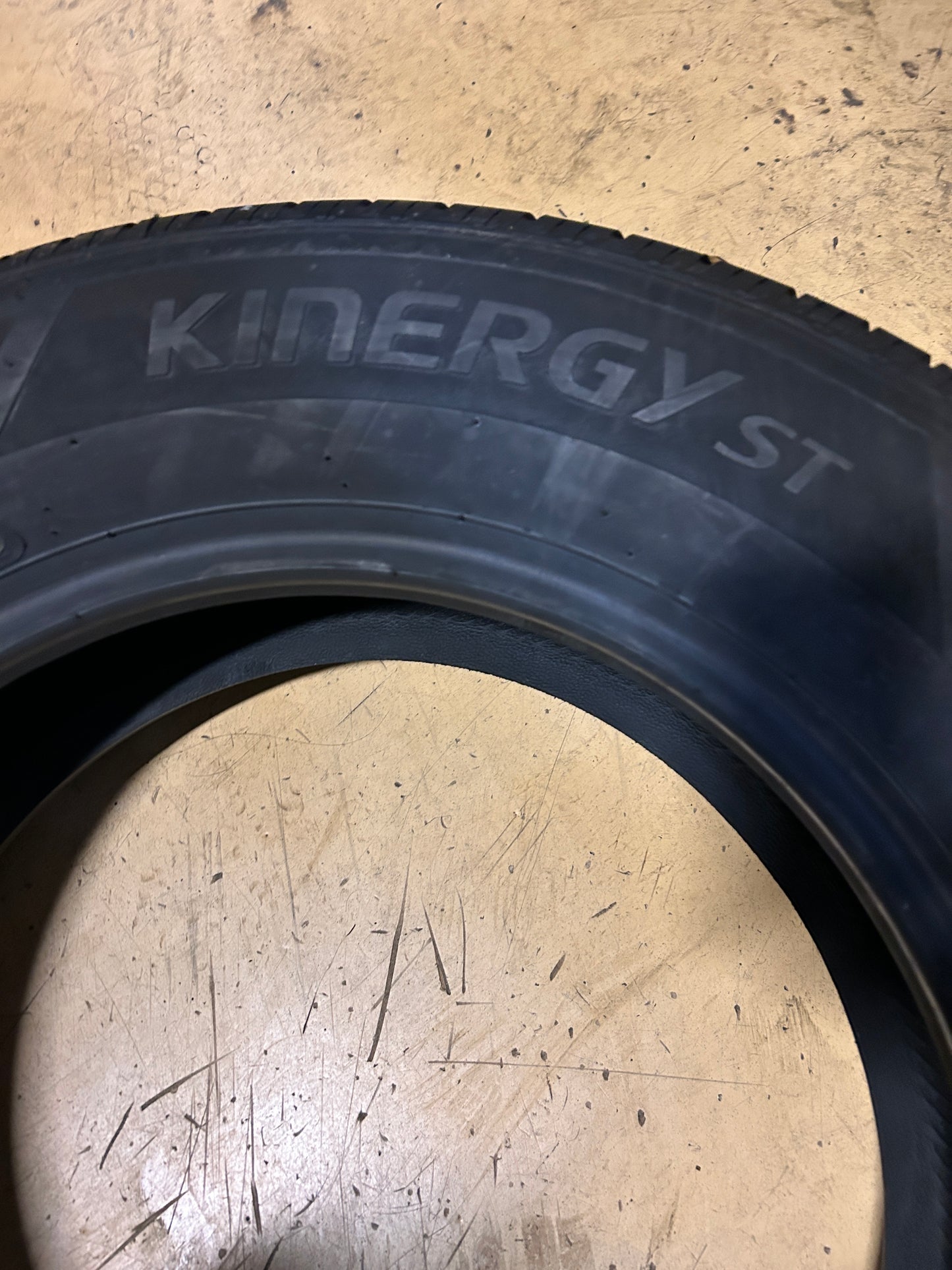 HANKOOK KINERGY ST H735 BSW P 215 65 16 98T ALL SEASON TIRE 1022048