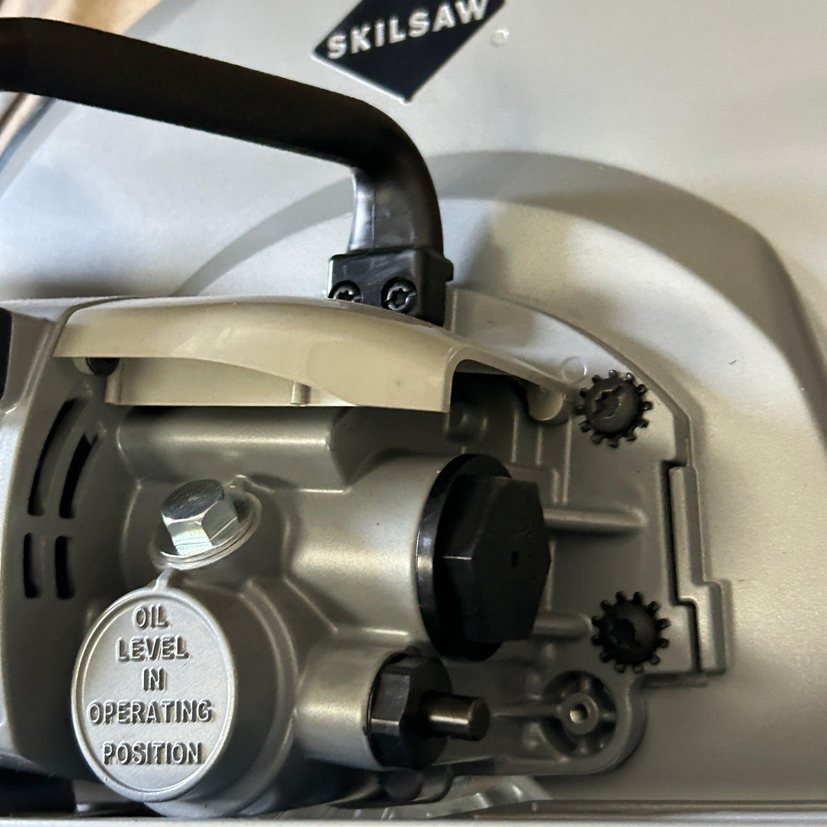 SKIL 16-5/16IN. MAGNESIUM WORM DRIVE CIRCULAR SAW SPT70V11
